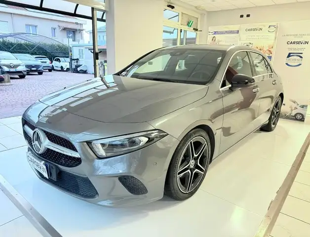 Mercedes-Benz A 180 180 d Sport auto