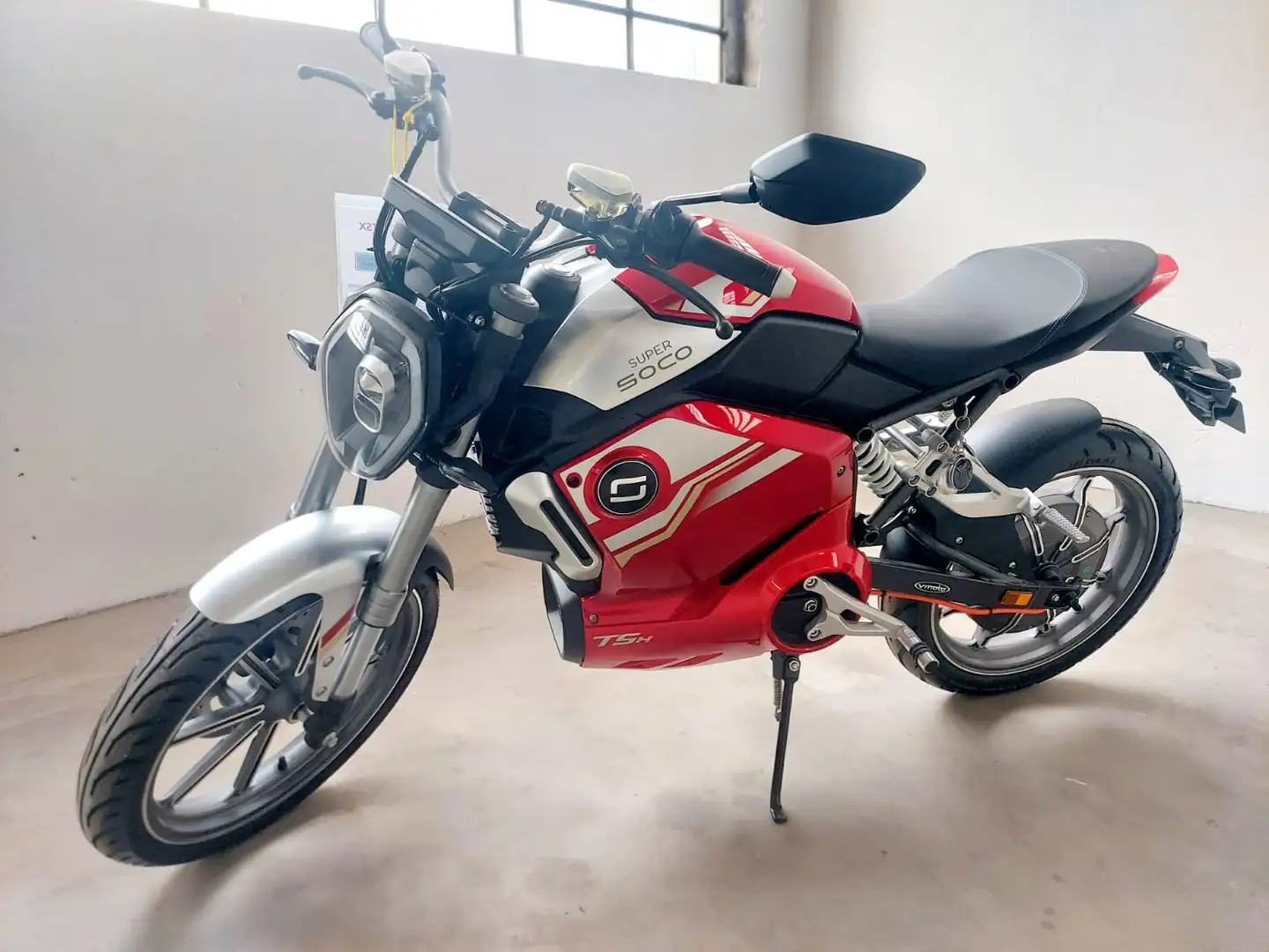 Super Soco TSx Moto Elettrica ((NUOVA)) 125 cc L3 OFFERTA PROMO Rosso - 2