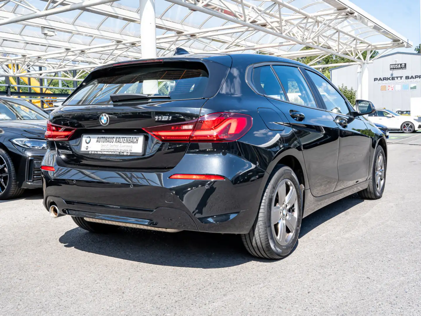 BMW 118 i Advantage LED SCHEINWERFER SHZ PDC KLIMA Noir - 2