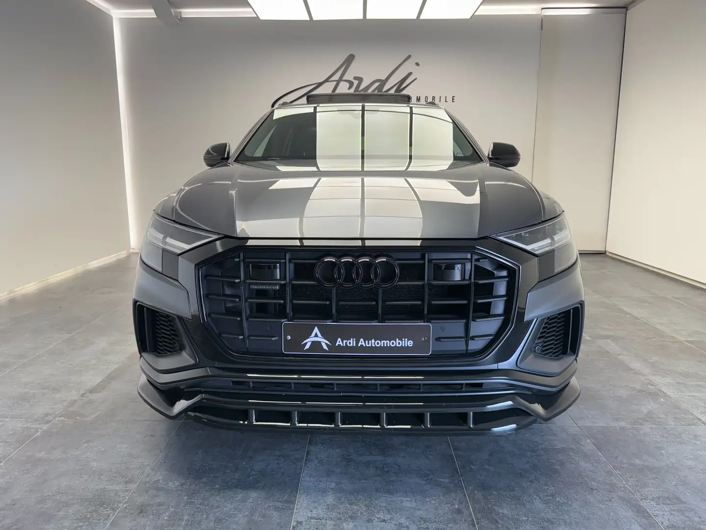 Audi Q8 3.0 TDi Quattro *SQ8 LOOK*TOIT OUV*CAMERA*GARANTIE Gris - 2