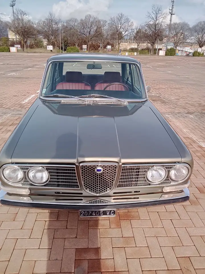 Lancia Flavia 2000 berlina, foto 4