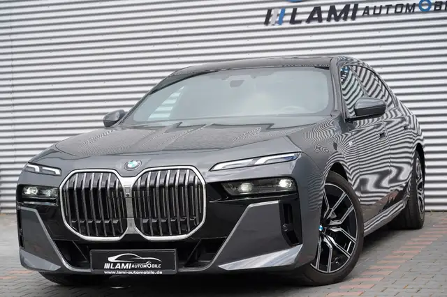 BMW 740 d xDrive M Sport SKYLOUNGE MASSAGE HUD 360