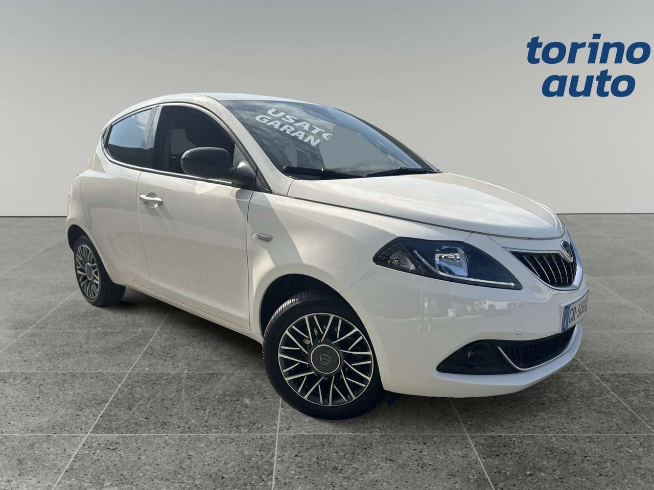 Lancia Ypsilon 1.0 FireFly 70cv Hybrid Gold