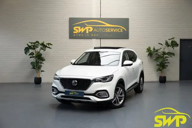 MG EHS 1.5 TGDI Luxury | Pano | Navi | 360 Cam | Trekhaak