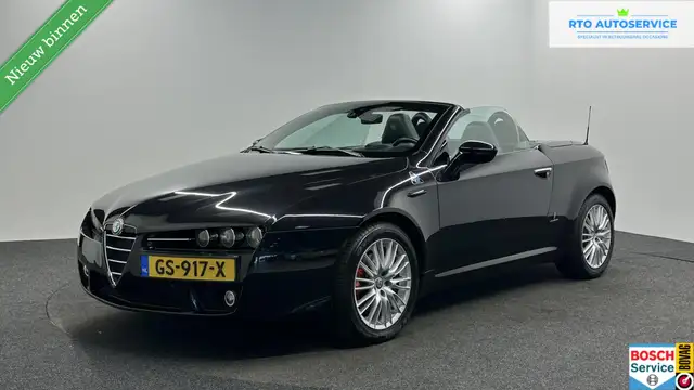 Alfa Romeo Spider 2.2 JTS CARPLAY NAVI LEER LM CRUISE ECC STOELVERWA
