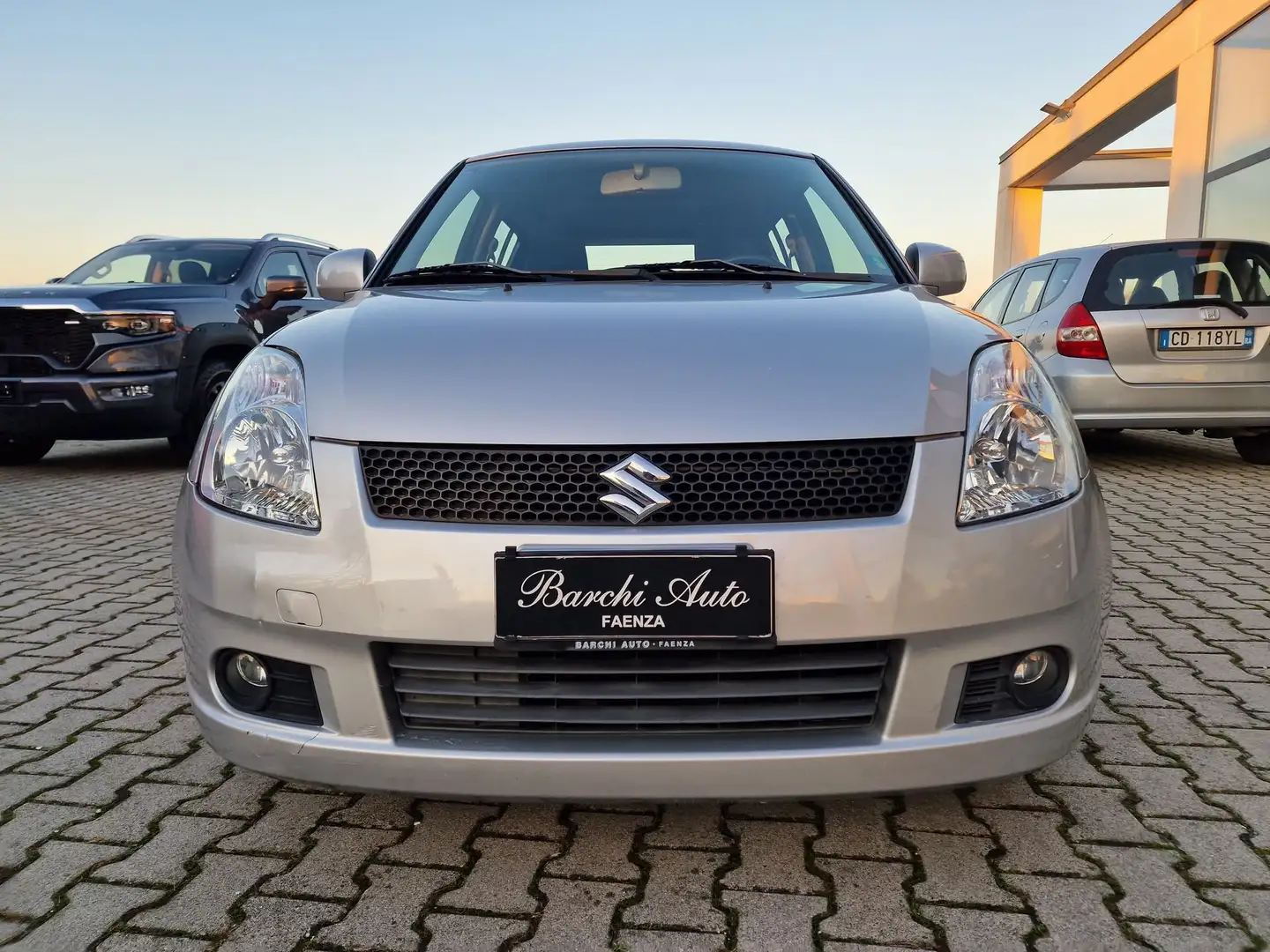 Suzuki Swift Swift 1.3 GPL 5p. Argento - 1