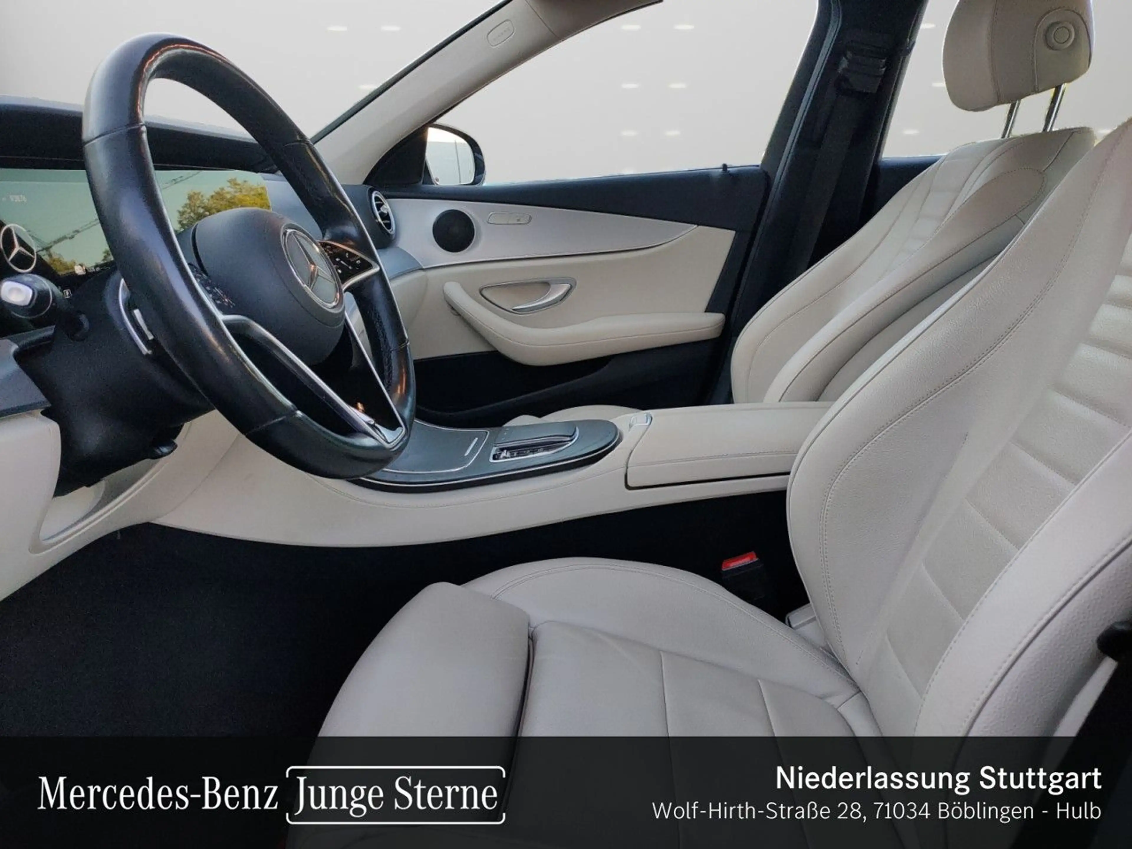 Mercedes-Benz E 300 de AMG+AHK+LED+FAHRASS+KAMERA+19"+HUD+9G — photo 11