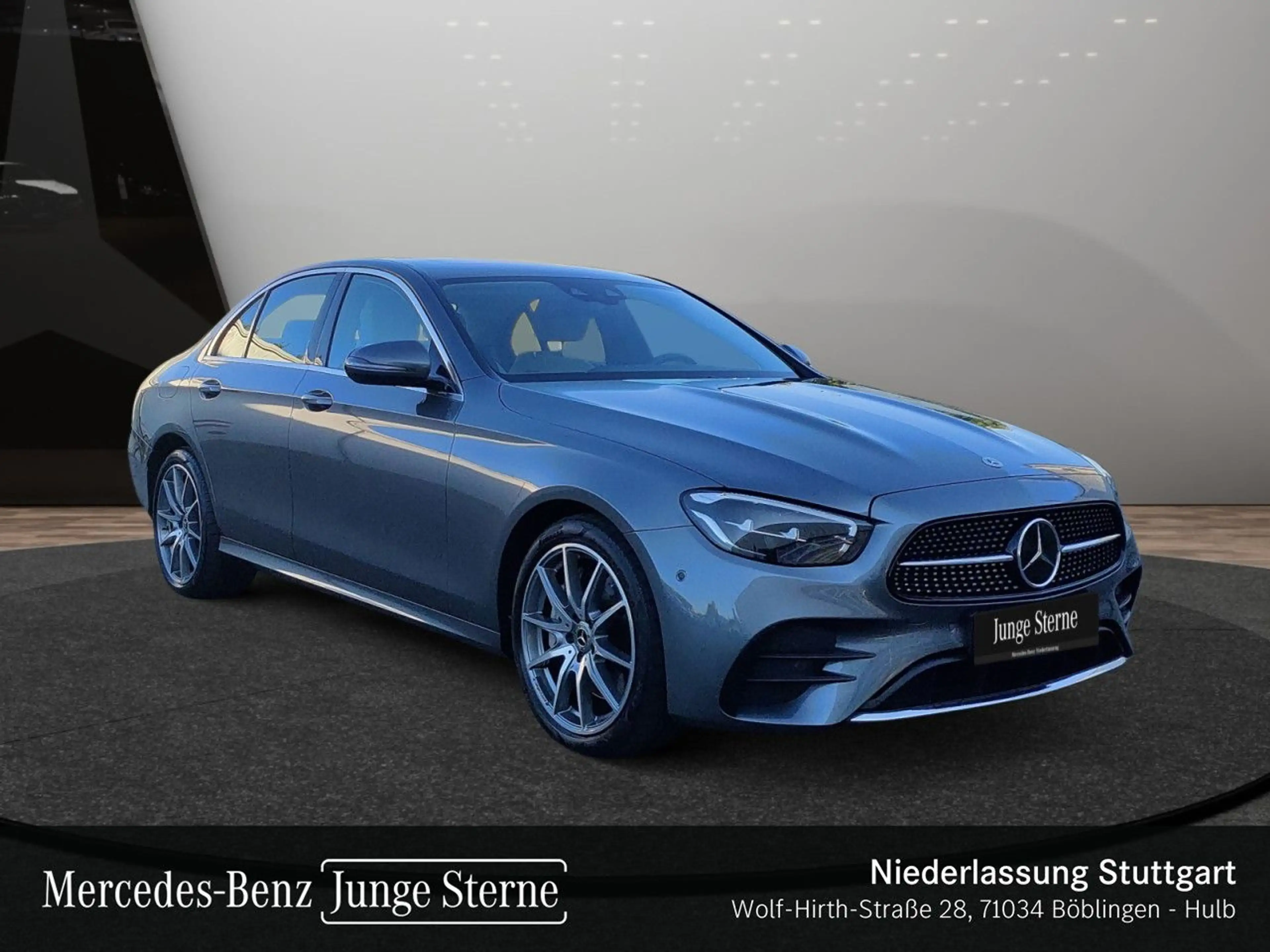 Mercedes-Benz E 300 de AMG+AHK+LED+FAHRASS+KAMERA+19"+HUD+9G — photo 5