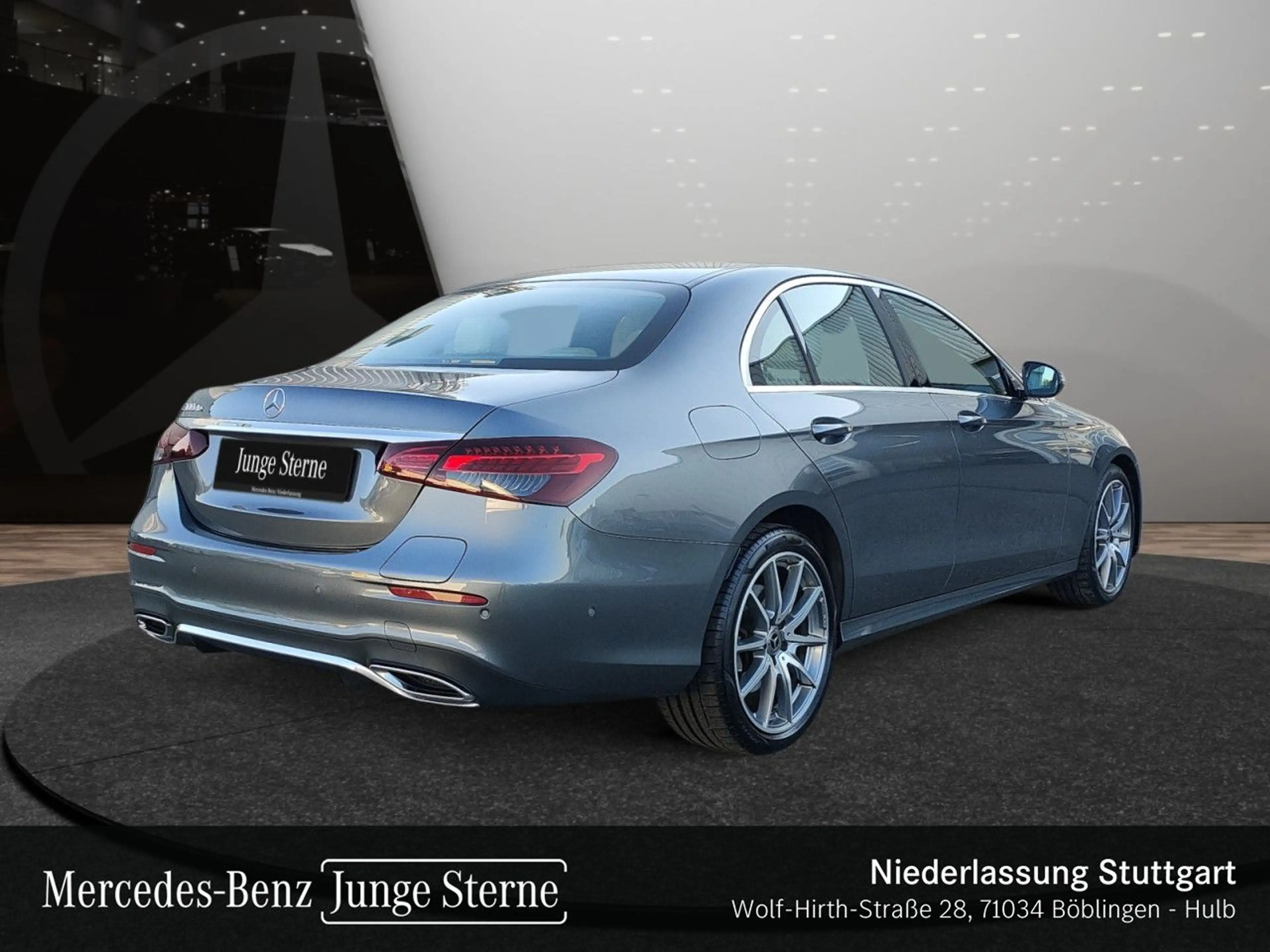 Mercedes-Benz E 300 de AMG+AHK+LED+FAHRASS+KAMERA+19"+HUD+9G — photo 8