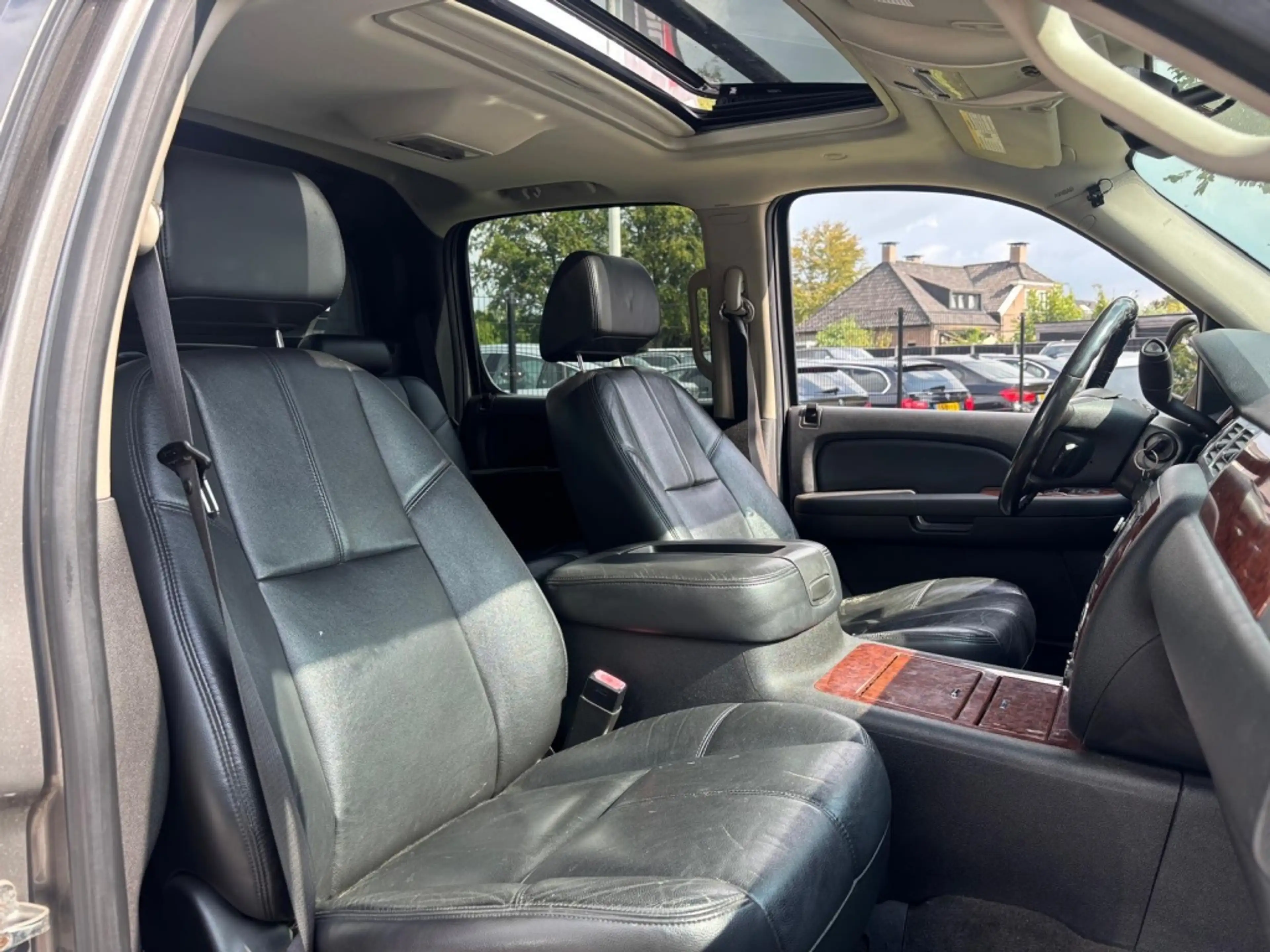 Chevrolet Avalanche 5.3 V8 4WD LTZ 2008 LPG Trekhaak — photo 13