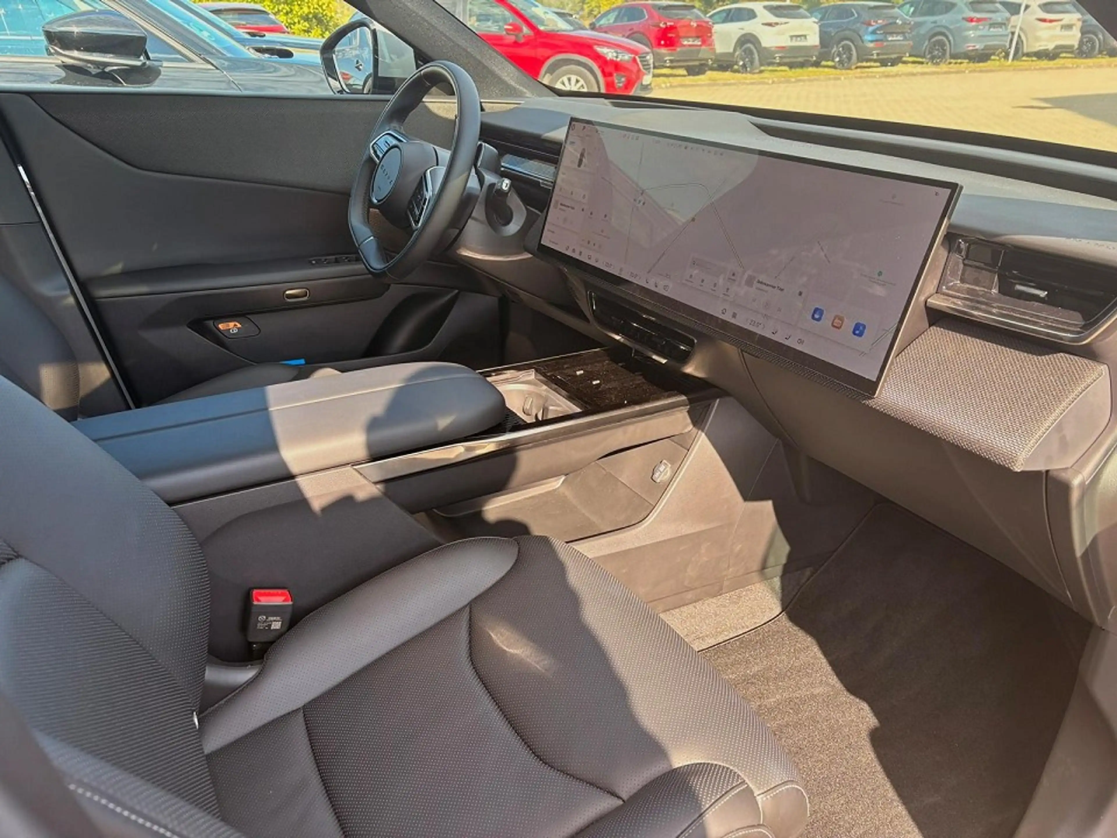 Mazda CX-6e EV 258PS TAKUMI — photo 3