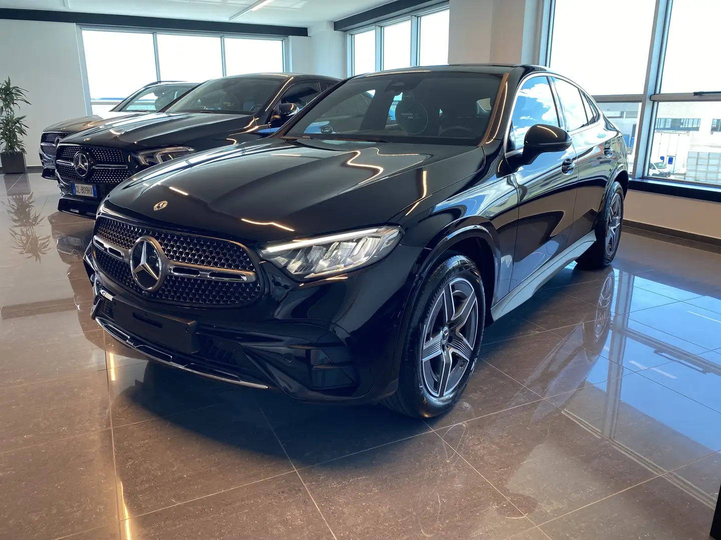 Mercedes-Benz GLC 220 d Coupe AMG Line Premium Plus 4Matic LUCI 64 PLUS Noir - 2