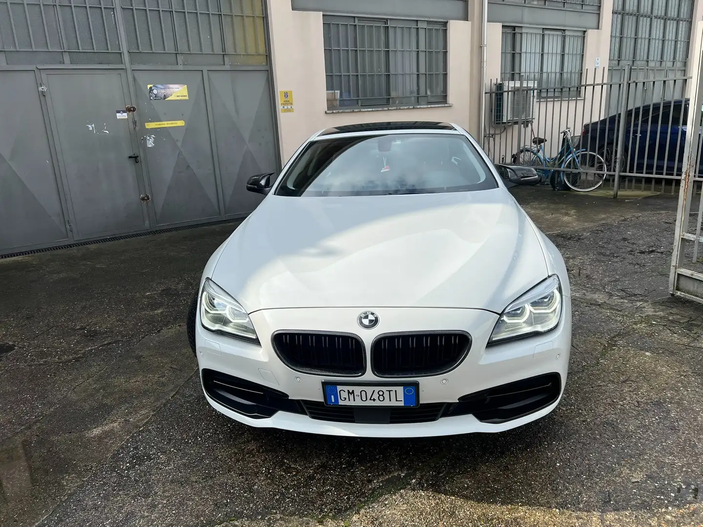 BMW 640 F13 Coupe 640i Coupe xdrive Allestimento M Білий - 2