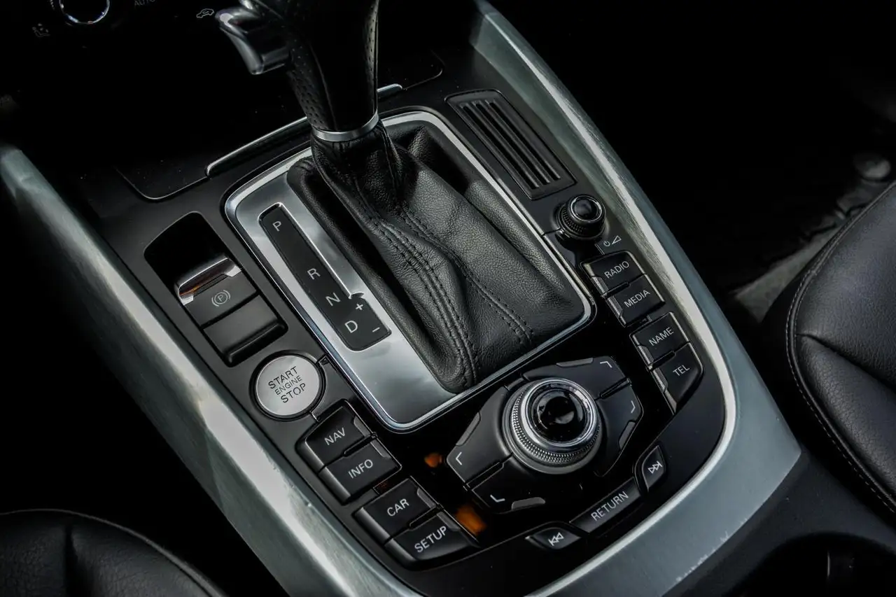 Audi Q5 photo Audi Q5