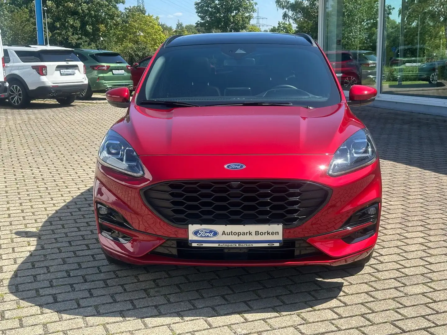 Ford Kuga ST-Line X Panorama Technologie Paket Winter Rouge - 2