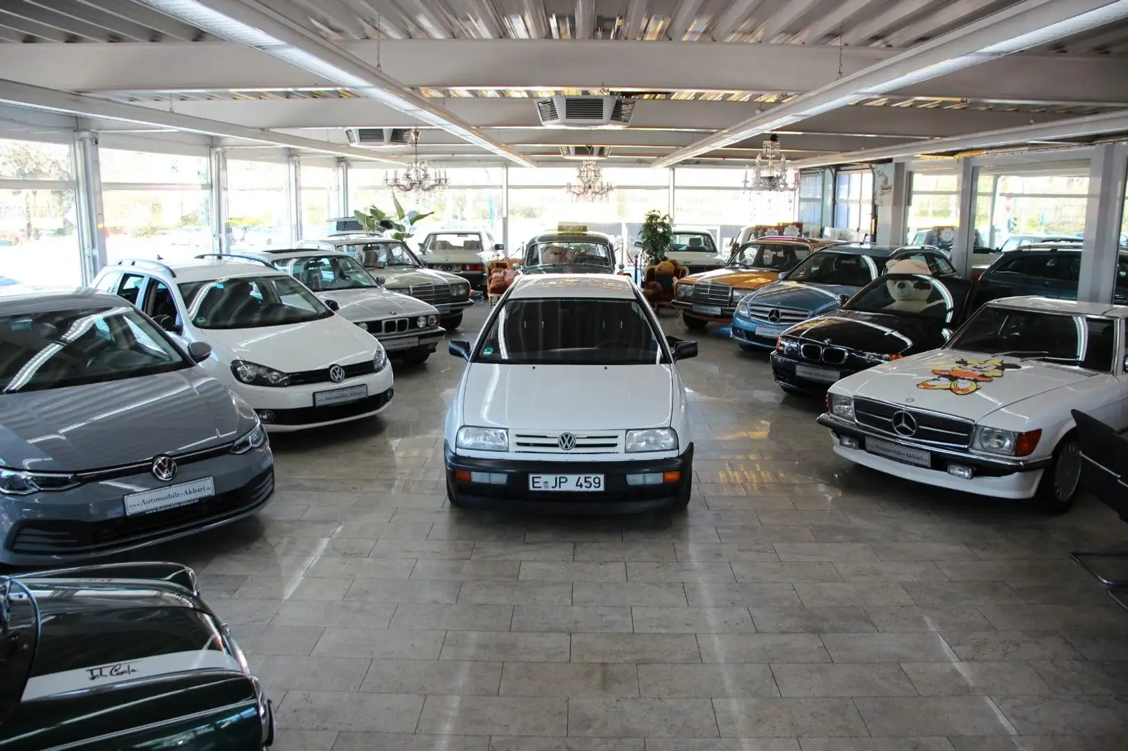 Volkswagen Vento 1.8 CL *H-Zulassung* Blanco - 1