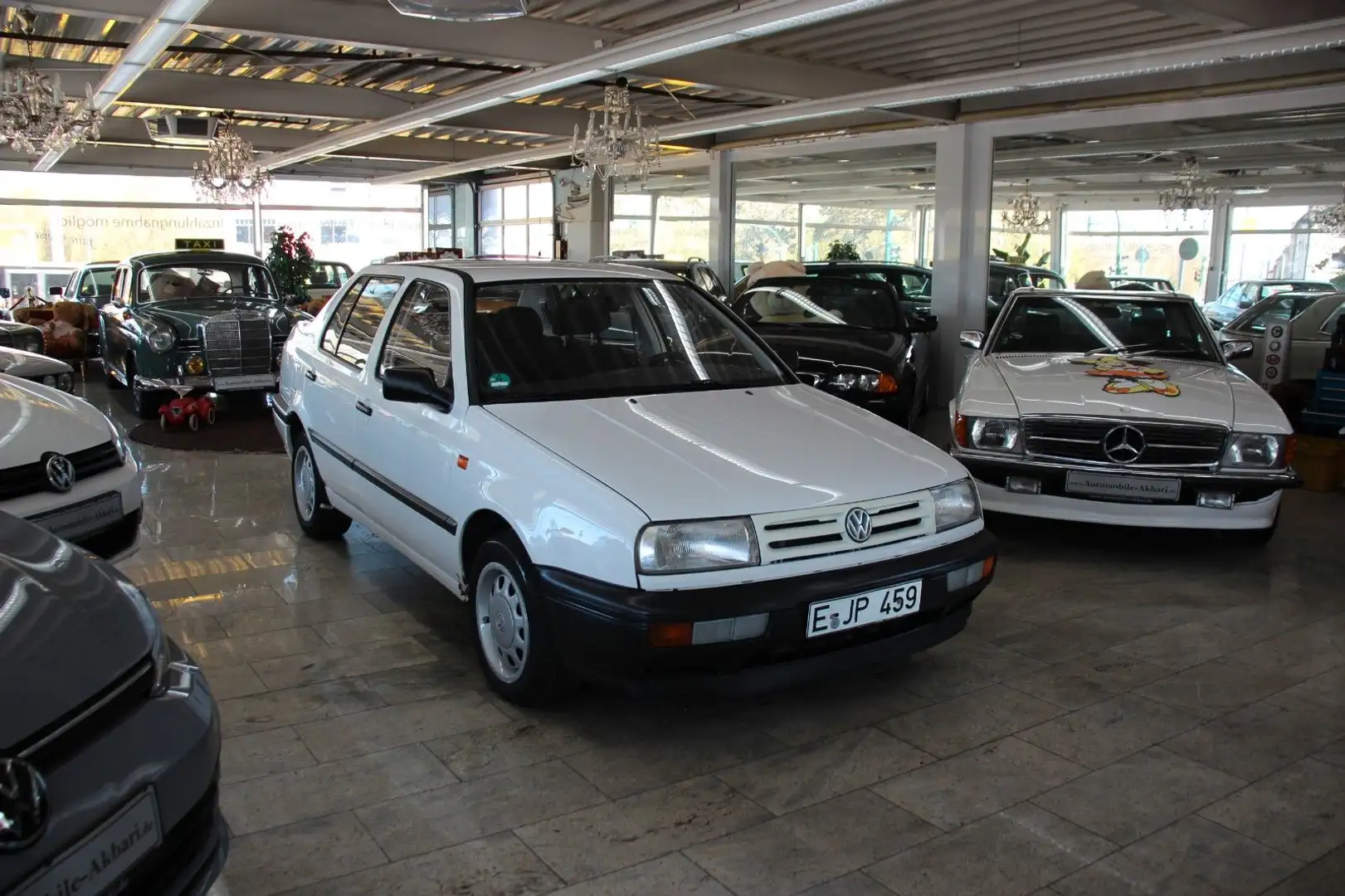 Volkswagen Vento 1.8 CL *H-Zulassung* Blanco - 2