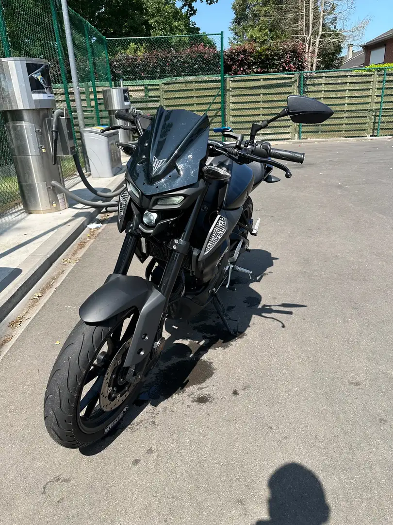 Yamaha MT-125 Zwart - 1