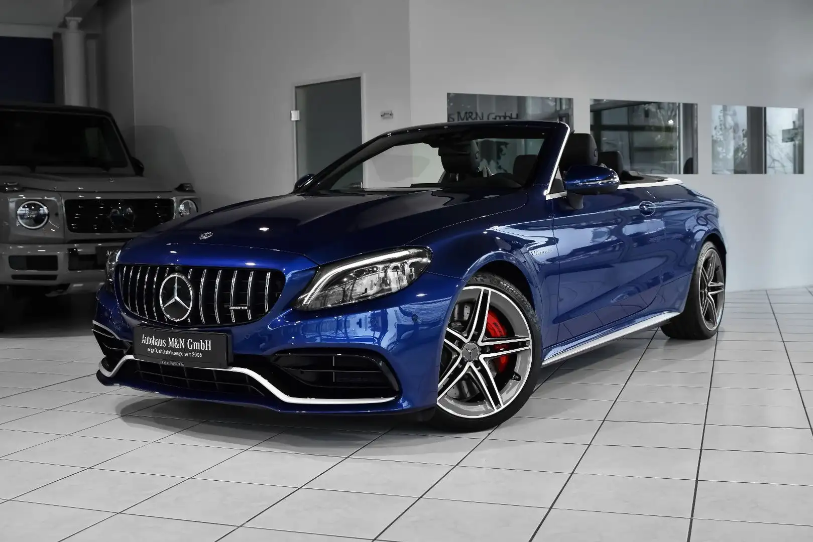 Mercedes-Benz C 63 AMG *1 Halter + MB * Deutsch* Unfallfrei Modrá - 1