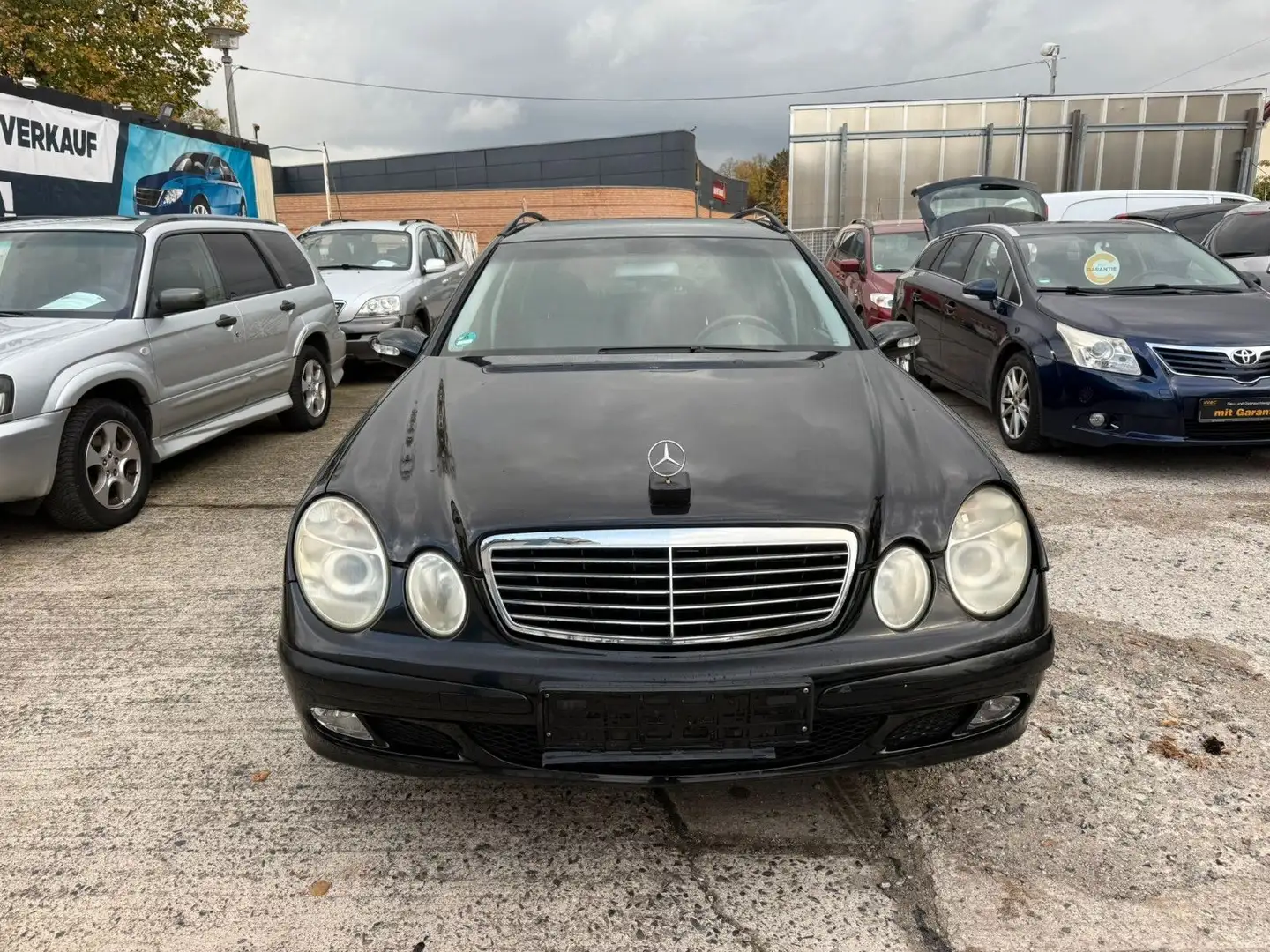 Mercedes-Benz E 200 T-Modell Kompressor*TUV NEU* Schwarz - 2