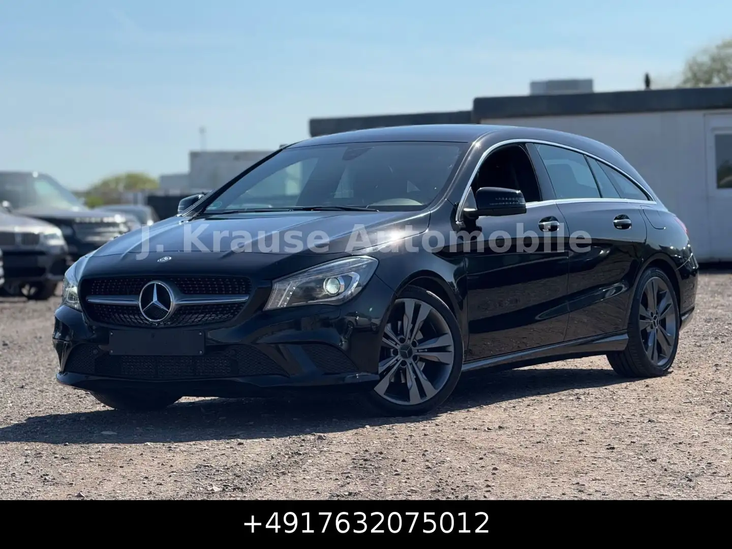 Mercedes-Benz CLA 200 Aut. Bi-Xen Navi Shz Schwarz - 1