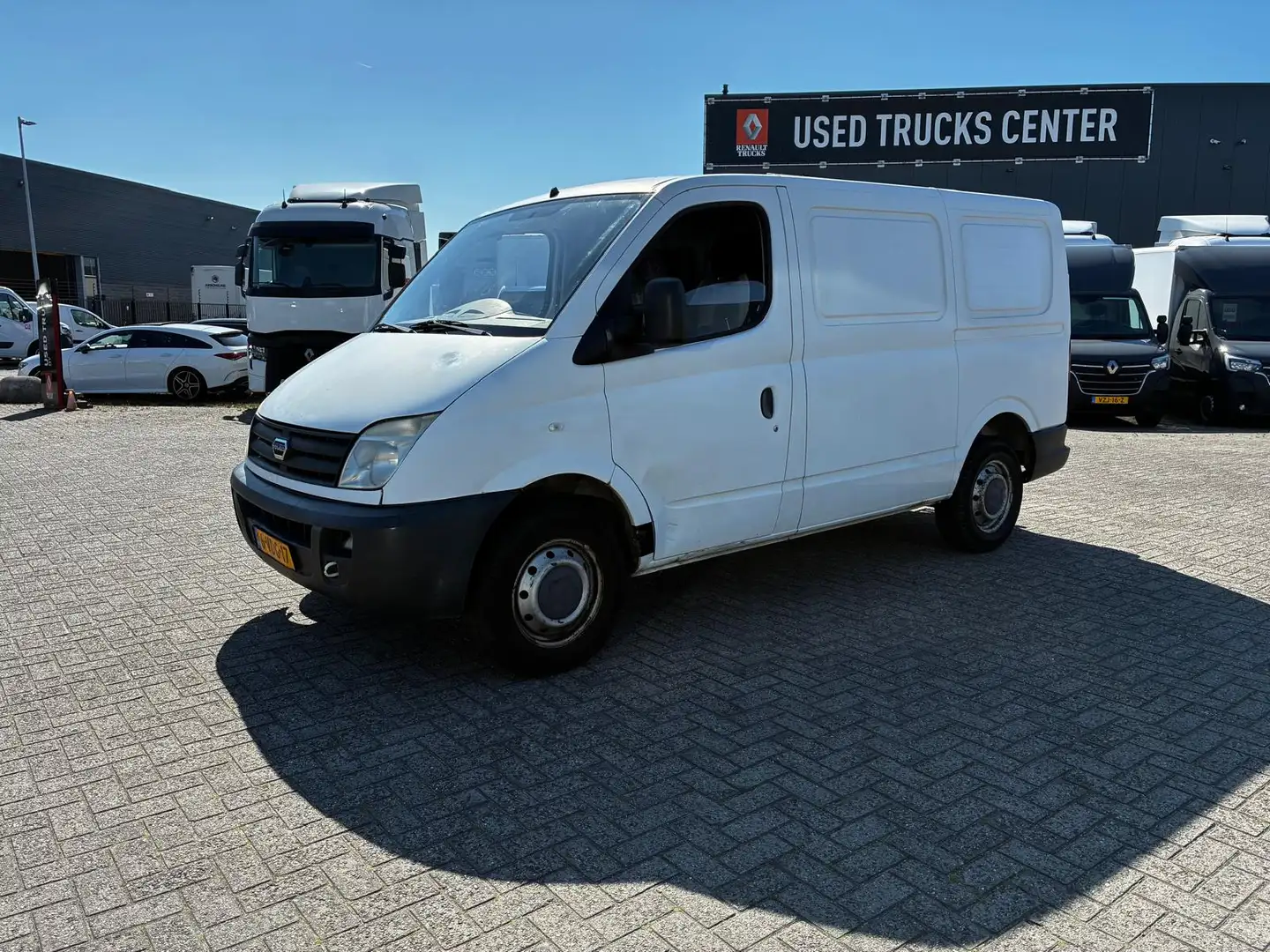 LDV Maxus 2.8 GRD 95 LR 95 PK Weiß - 1