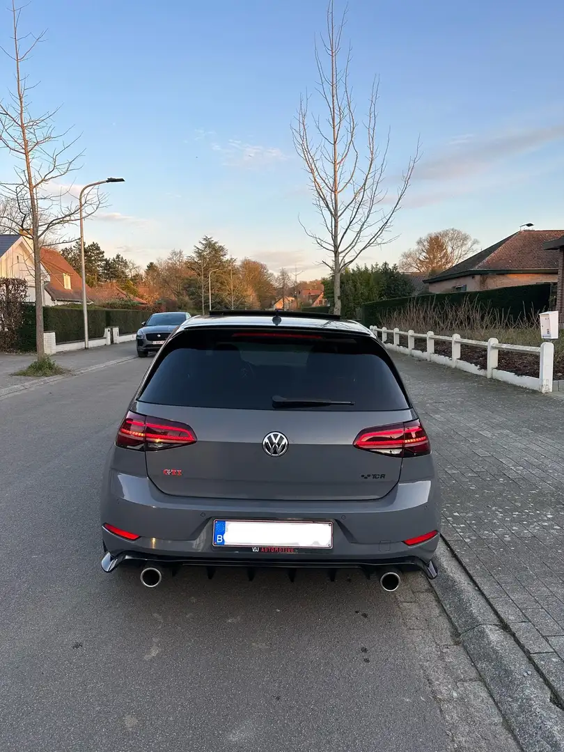 Volkswagen Golf GTI 2.0 TSI TCR OPF DSG - 2
