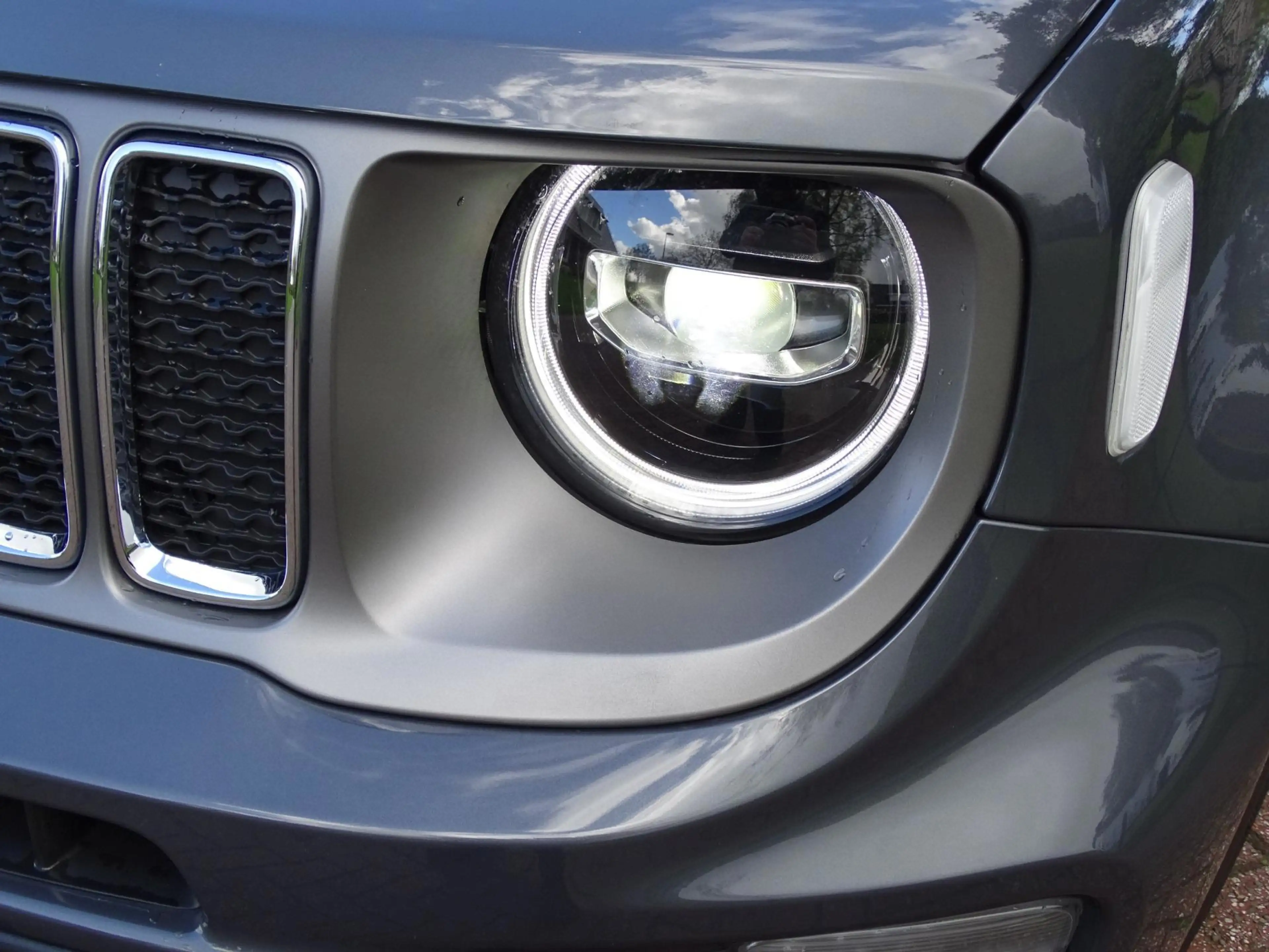 Jeep Renegade 1.0T 80th Anniversary — photo 23