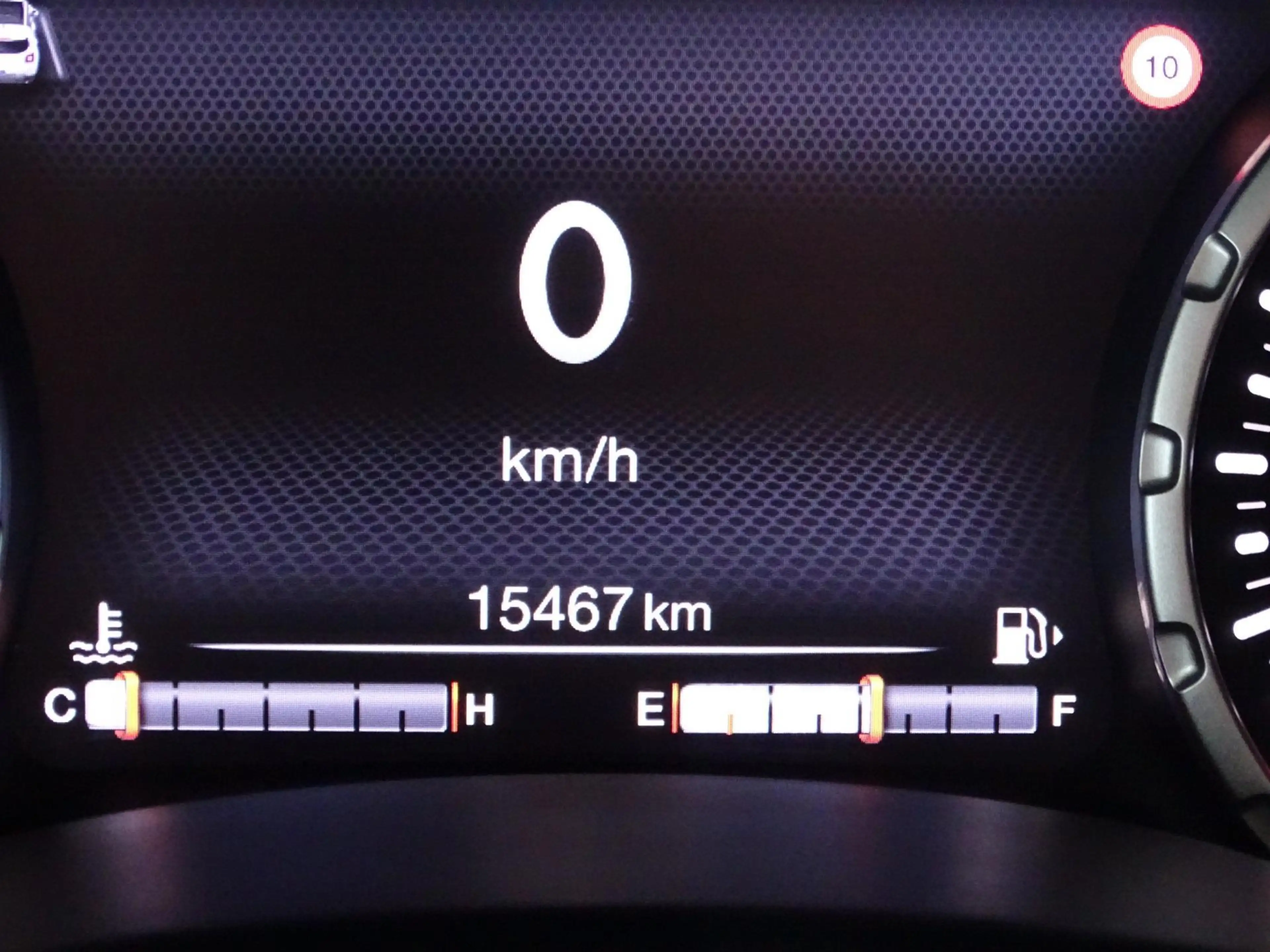 Jeep Renegade 1.0T 80th Anniversary — photo 18