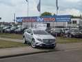 Mercedes-Benz GLA 180 GLA -Klasse GLA 180 URBAN*NAVI*PDC V-H !! Plateado - thumbnail 1