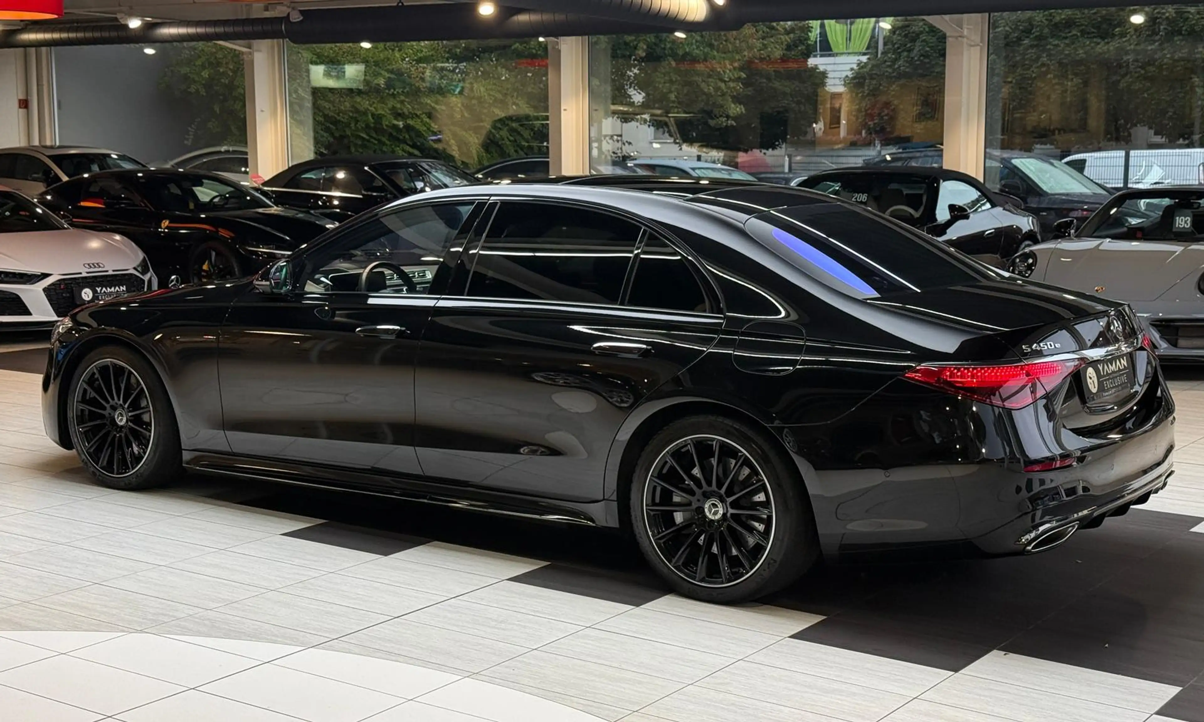 Mercedes-Benz S 450 e L AMG|Pano|HuD|Chauffeur|4,5°HAL|3xTV — photo 9