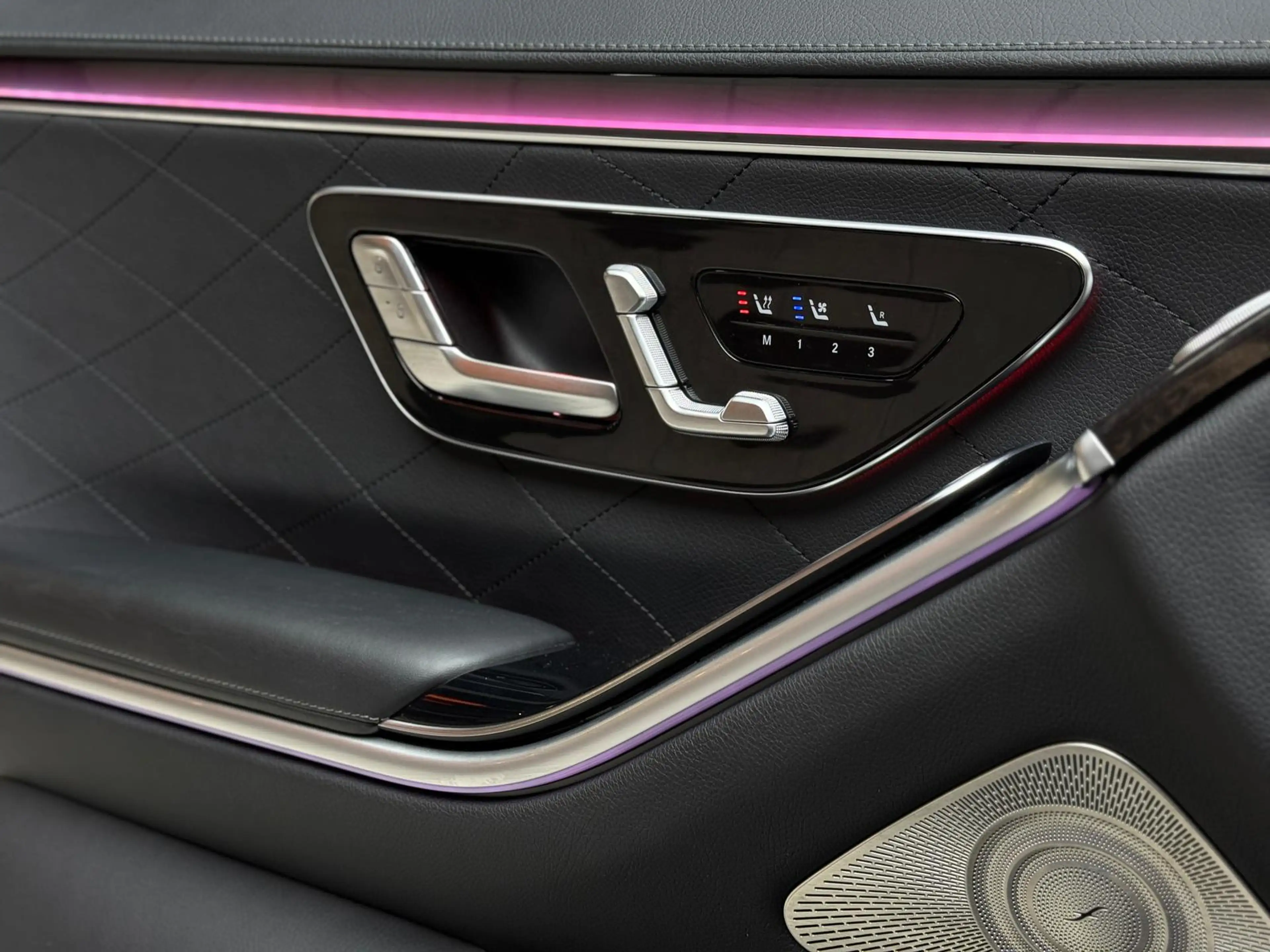 Mercedes-Benz S 450 e L AMG|Pano|HuD|Chauffeur|4,5°HAL|3xTV — photo 10