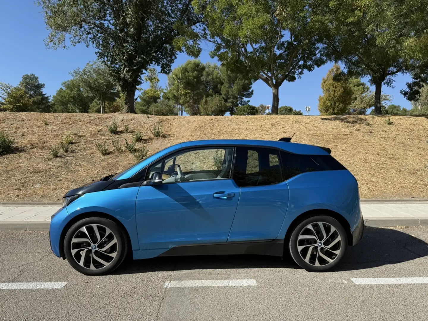 BMW i3 94Ah BEV Azul - 2