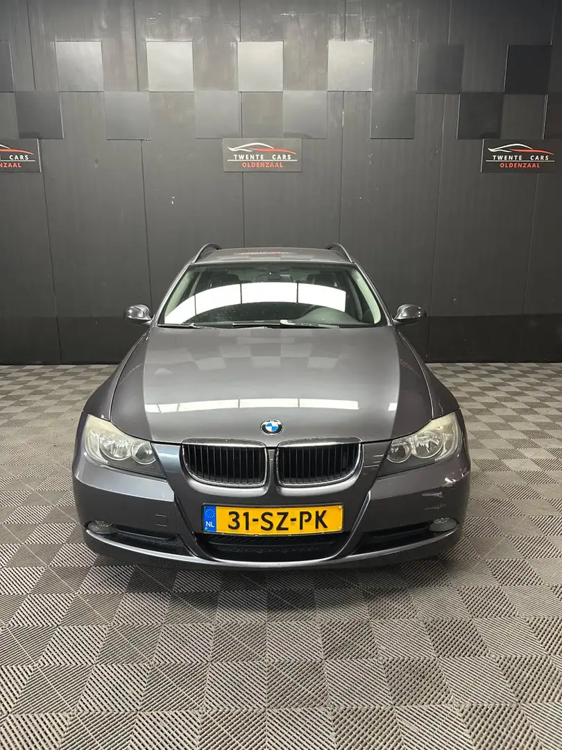 BMW 318 3-serie Touring 318i High Executive | Clima | Nieu Gris - 2