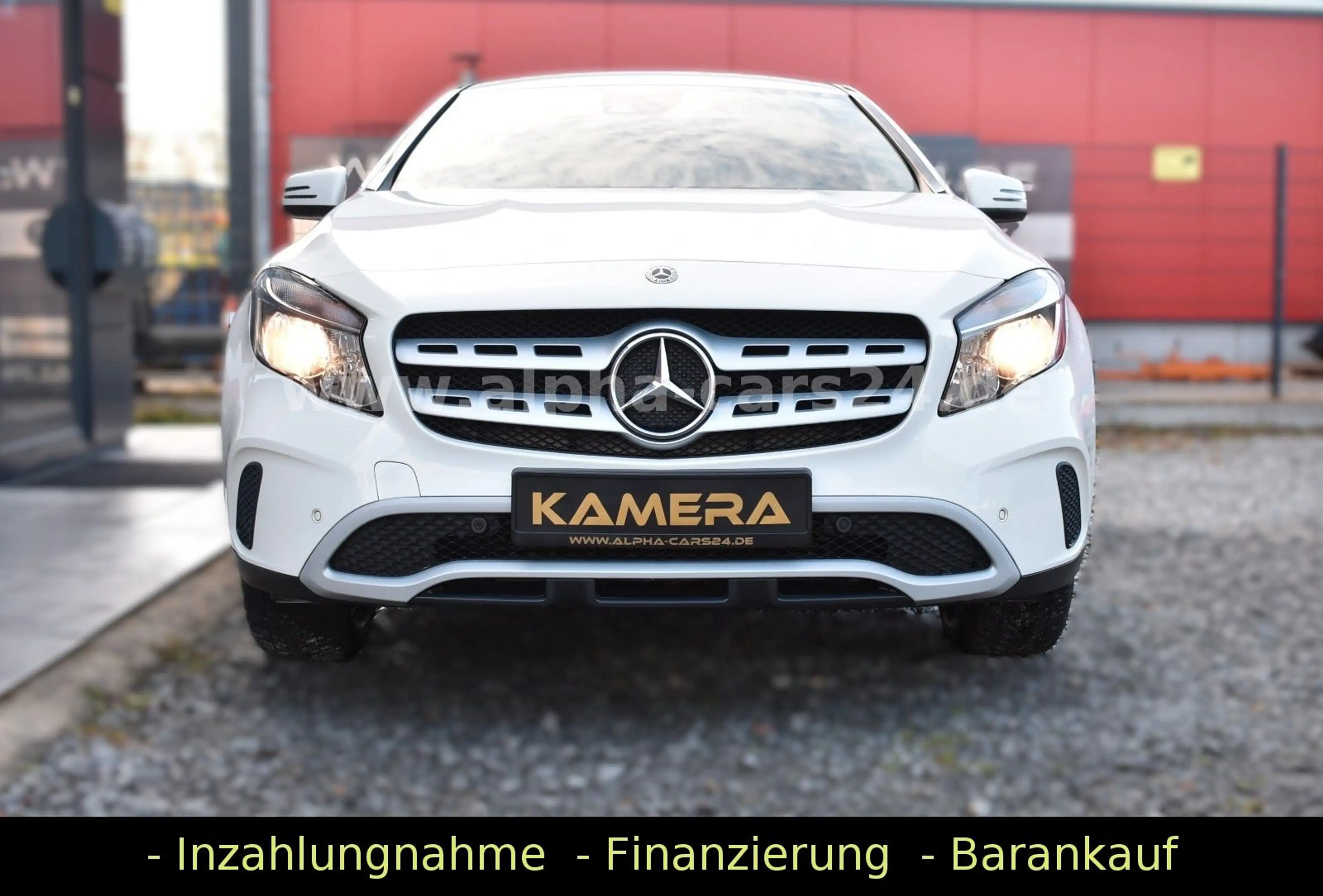 Mercedes-Benz GLA 250 GLA250 4Matic Navi Temp Sitzhzg Kamera — photo 12