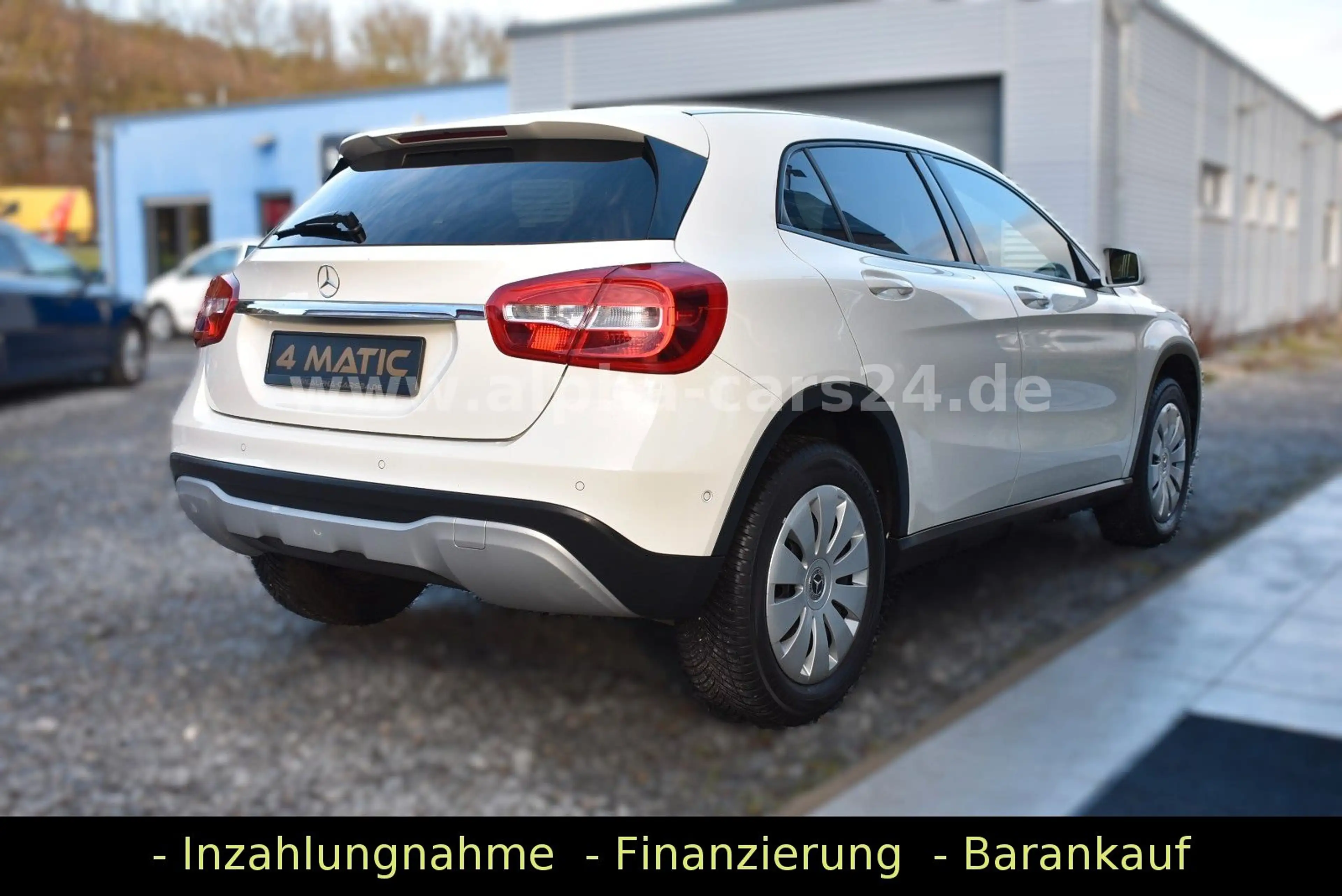 Mercedes-Benz GLA 250 GLA250 4Matic Navi Temp Sitzhzg Kamera — photo 9