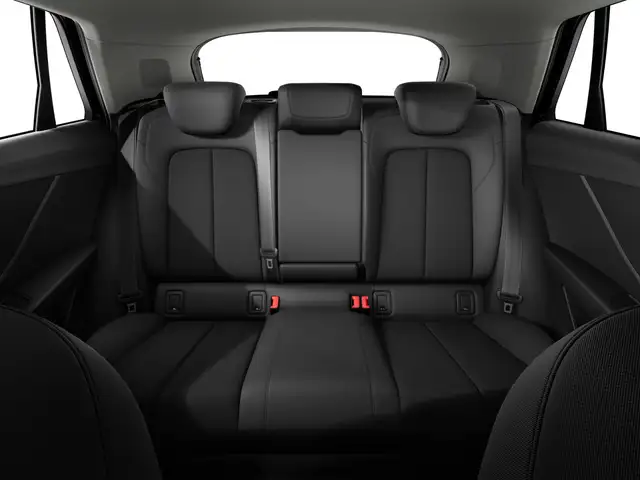 Audi Q2 view 10