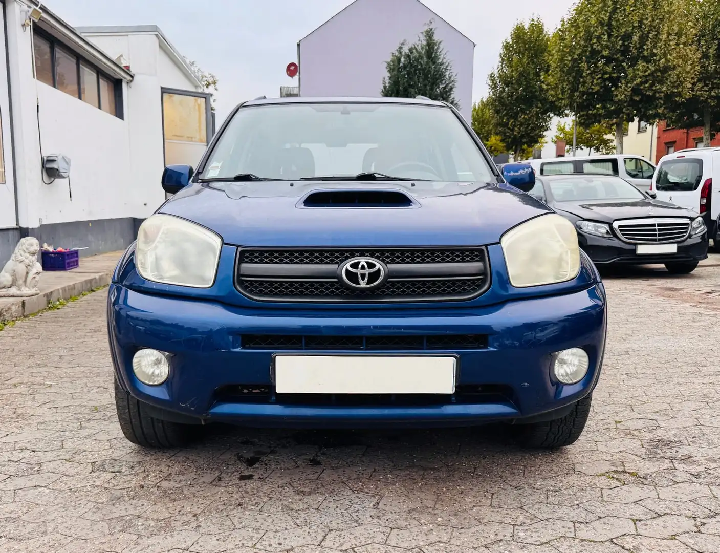 Toyota RAV 4 4 2.0 D-4D Executive 4X4 Tempomat AHK Blau - 2