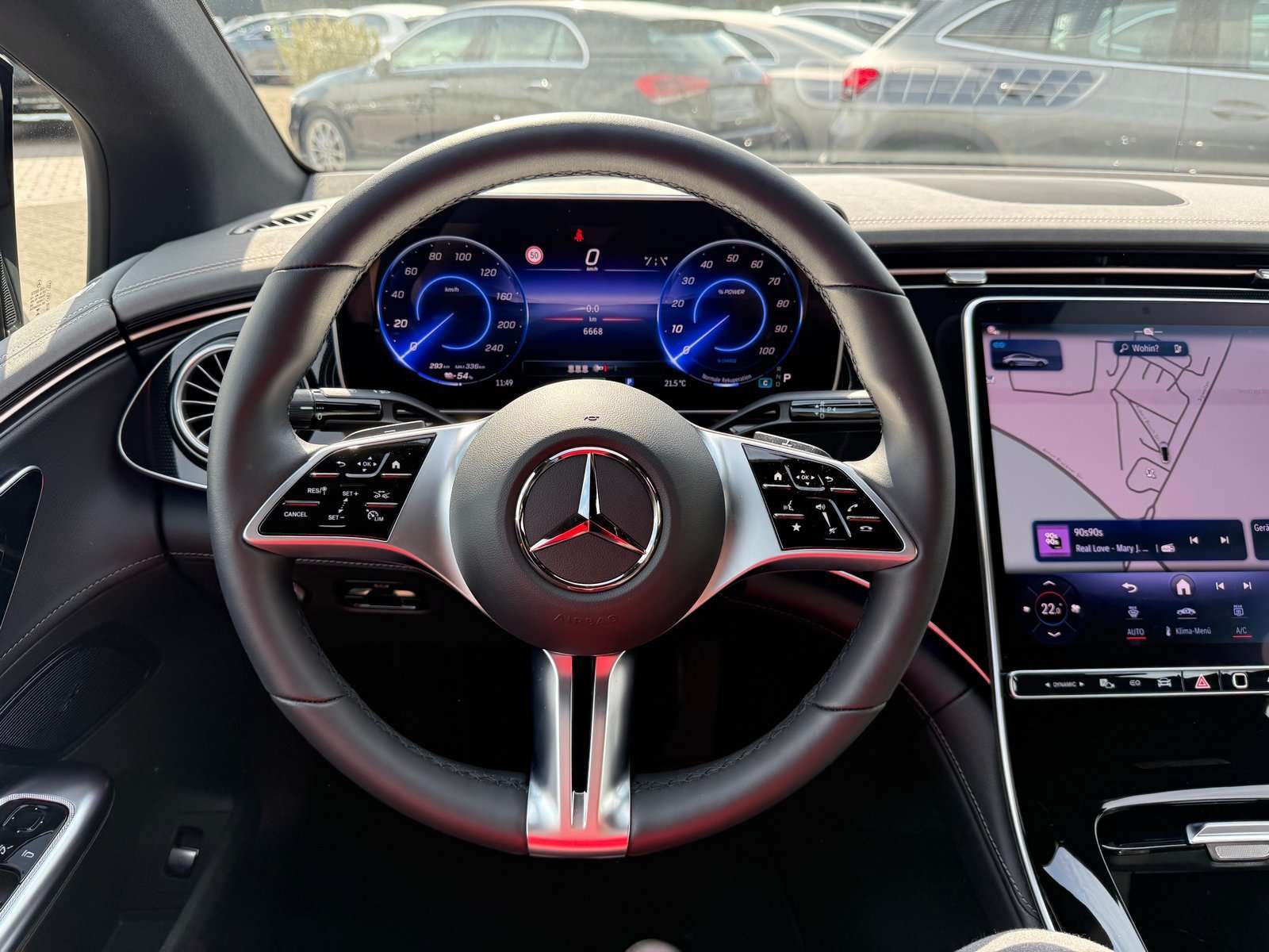 Mercedes-Benz EQE