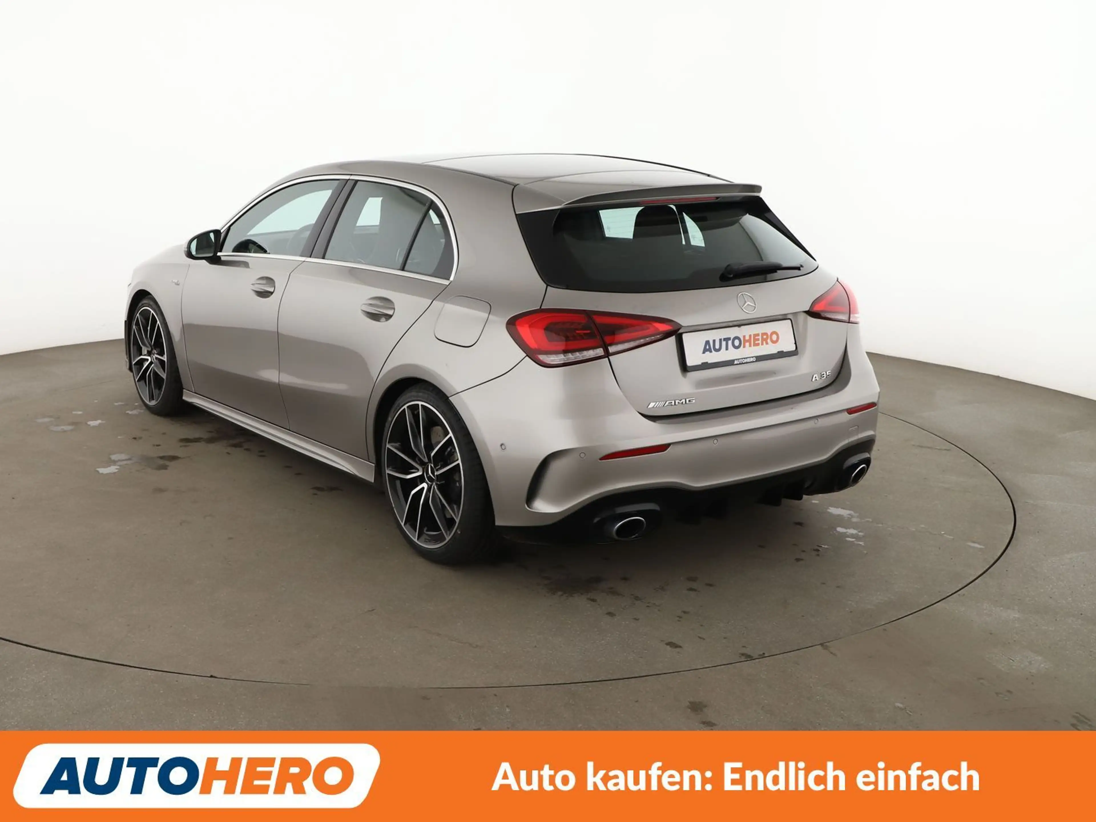 Mercedes-Benz A 35 AMG A 35 AMG 4Matic Aut.*NAV*LED*TEMP*CAM*PDC*SHZ*ALU* — photo 4