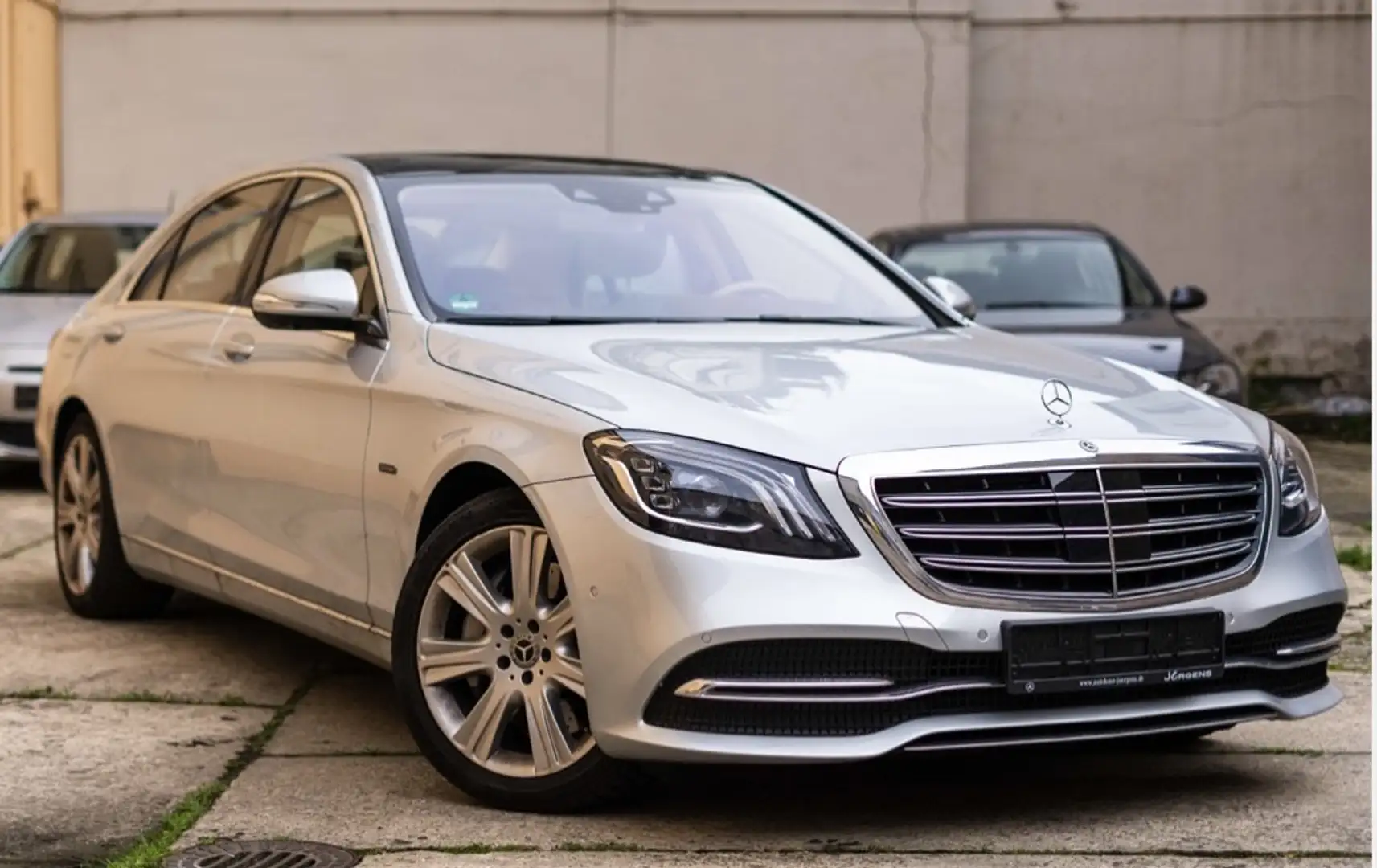 Mercedes-Benz S 560 E S 560 e L (222.173) Gris - 1