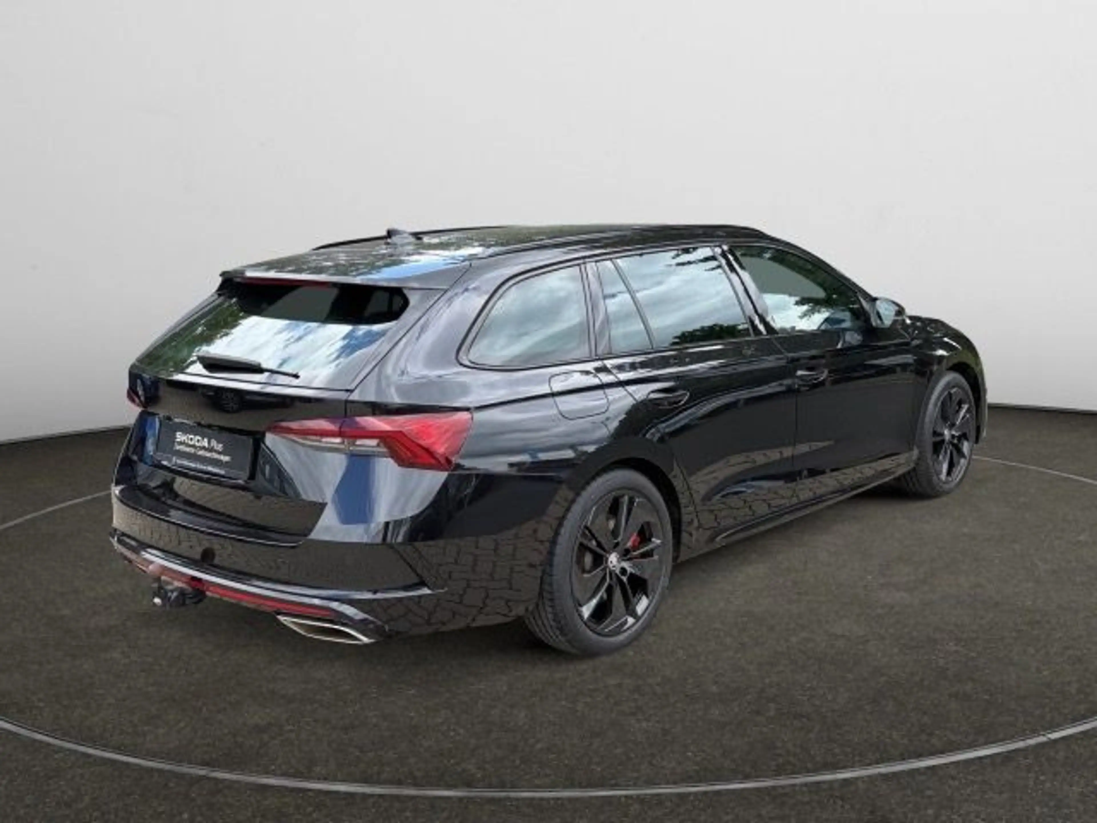 Skoda Octavia Combi 2.0 TSI DSG RS Navi,AHK,DCC — photo 5
