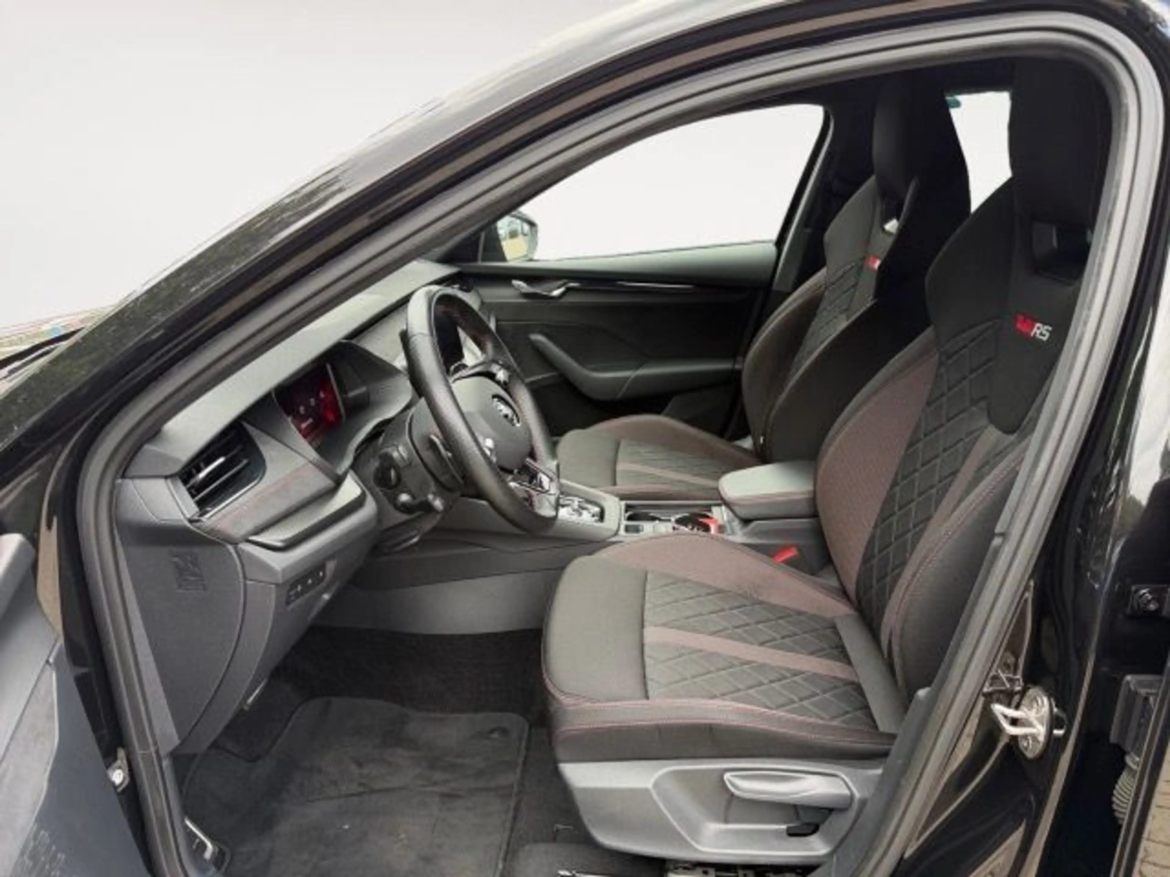 Skoda Octavia Combi 2.0 TSI DSG RS Navi,AHK,DCC — photo 9
