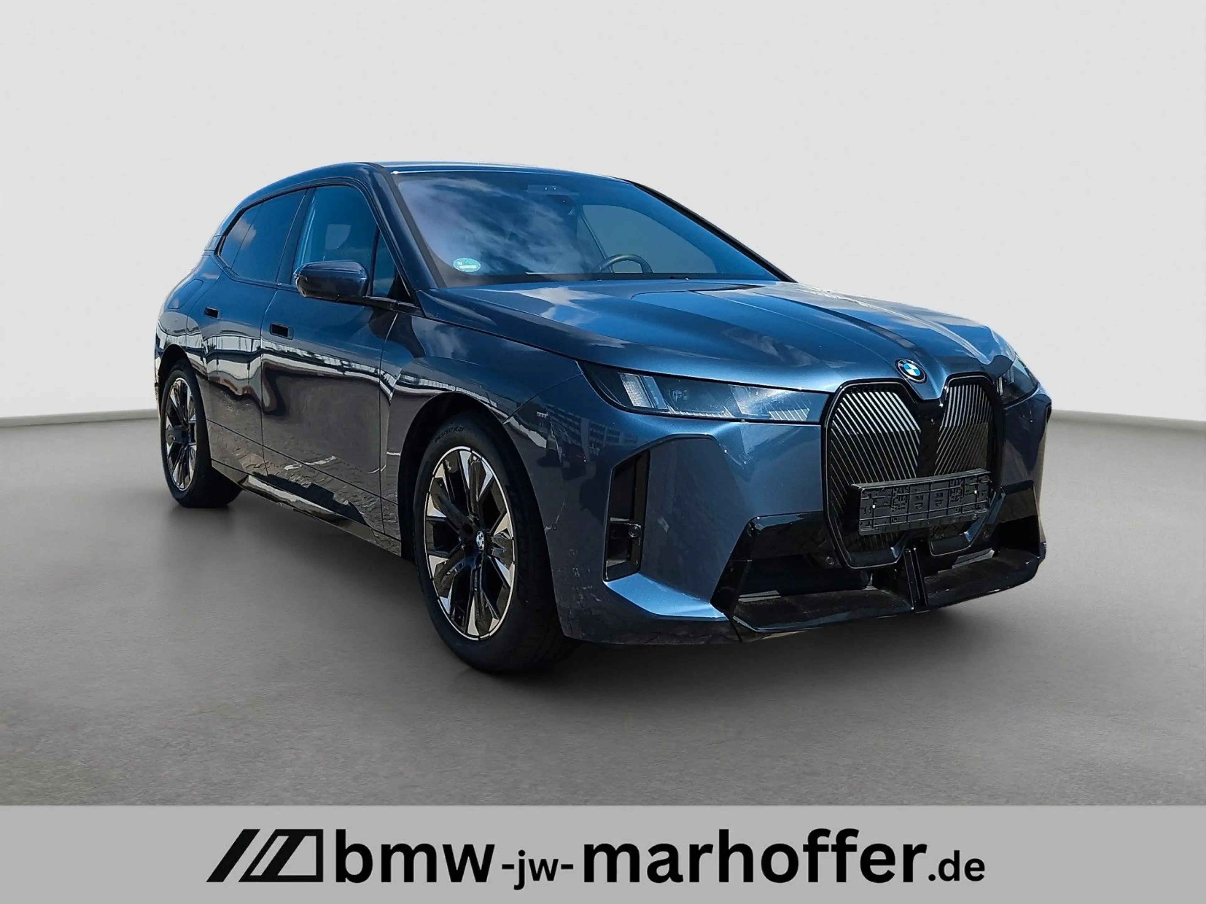 BMW iX xDrive45 HUD MSport H&K 21Z AHK NP 97.640 € — photo 2