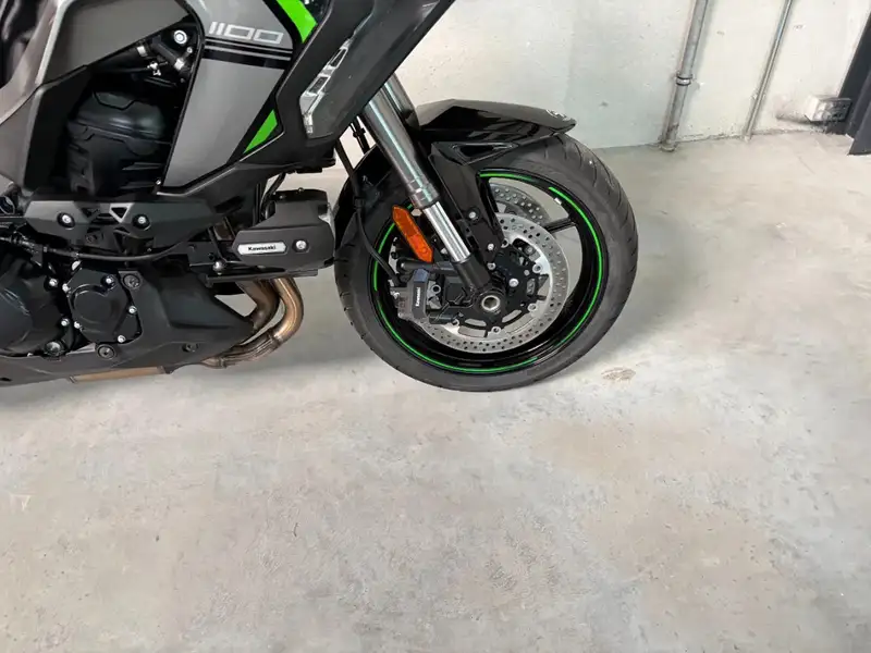 Kawasaki Versys 1100 SE - foto 7