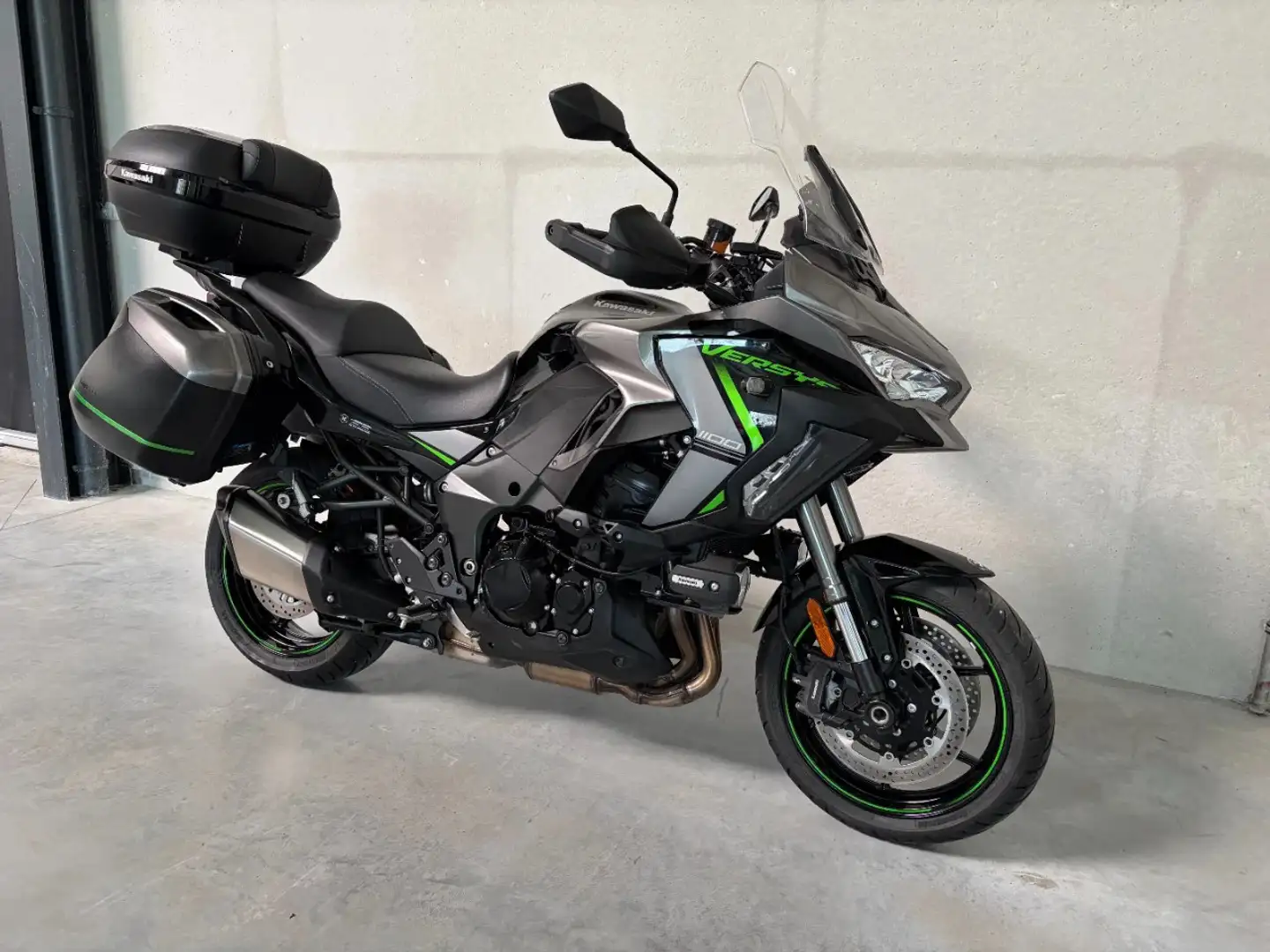 Kawasaki Versys 1100 SE GT (BTW moto) - 1