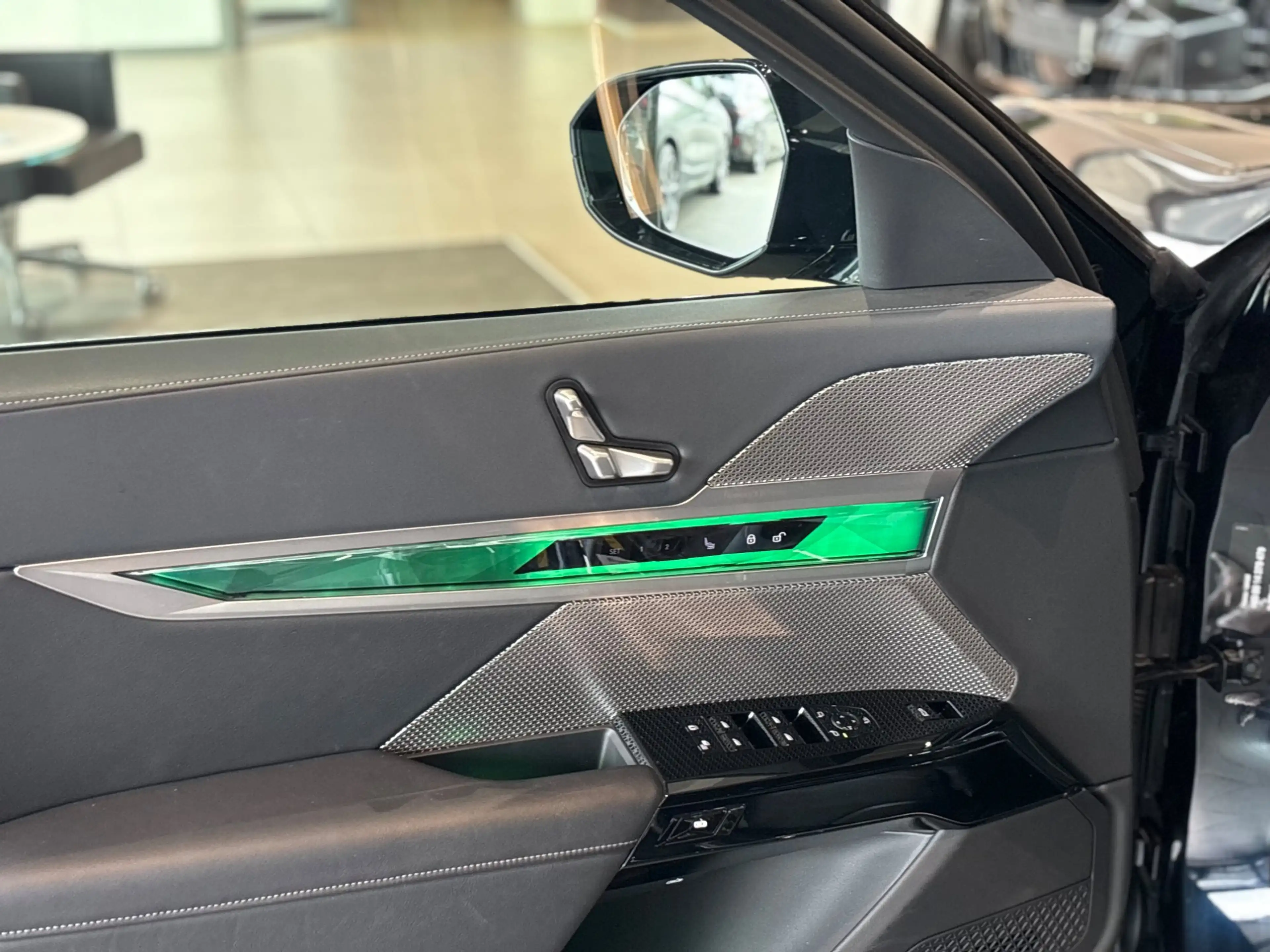BMW i7 xDrive60 M Sportpaket Innovationsp. AHK — photo 15