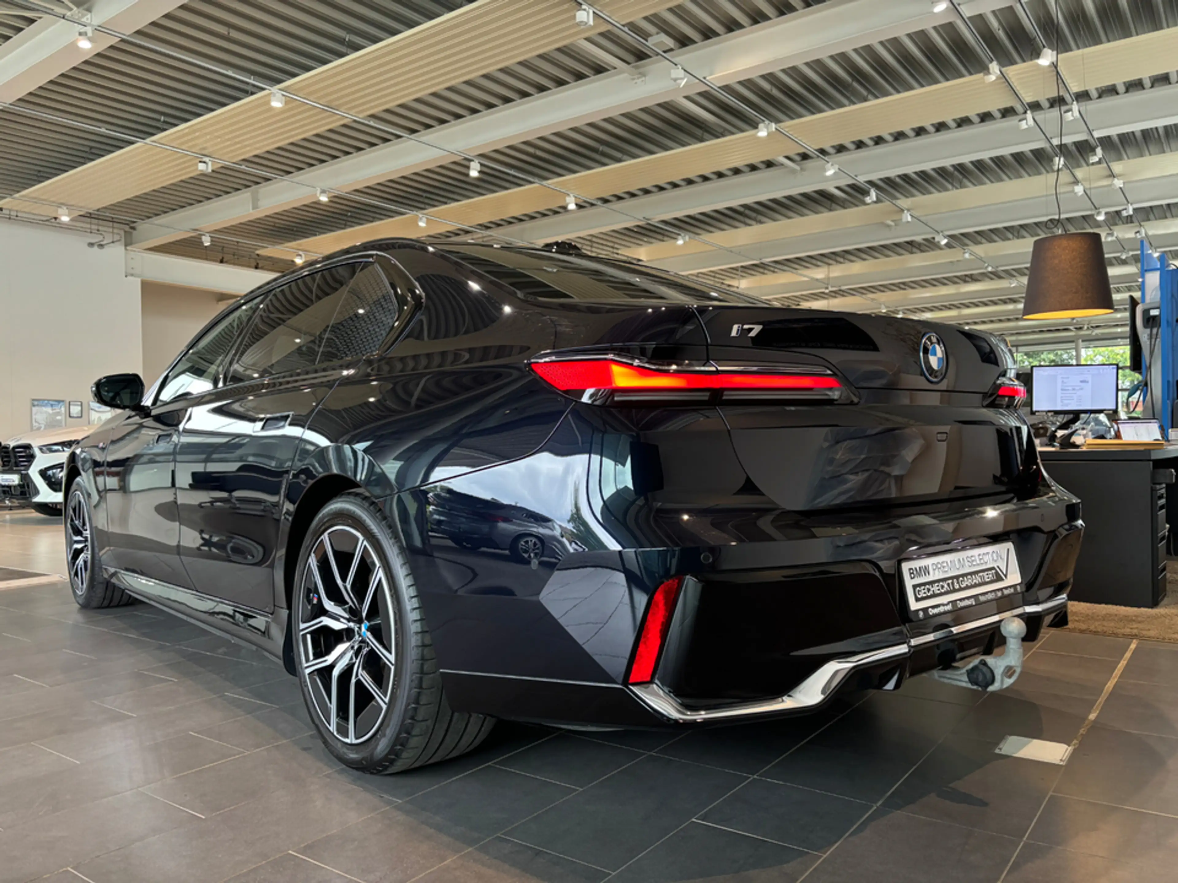 BMW i7 xDrive60 M Sportpaket Innovationsp. AHK — photo 8