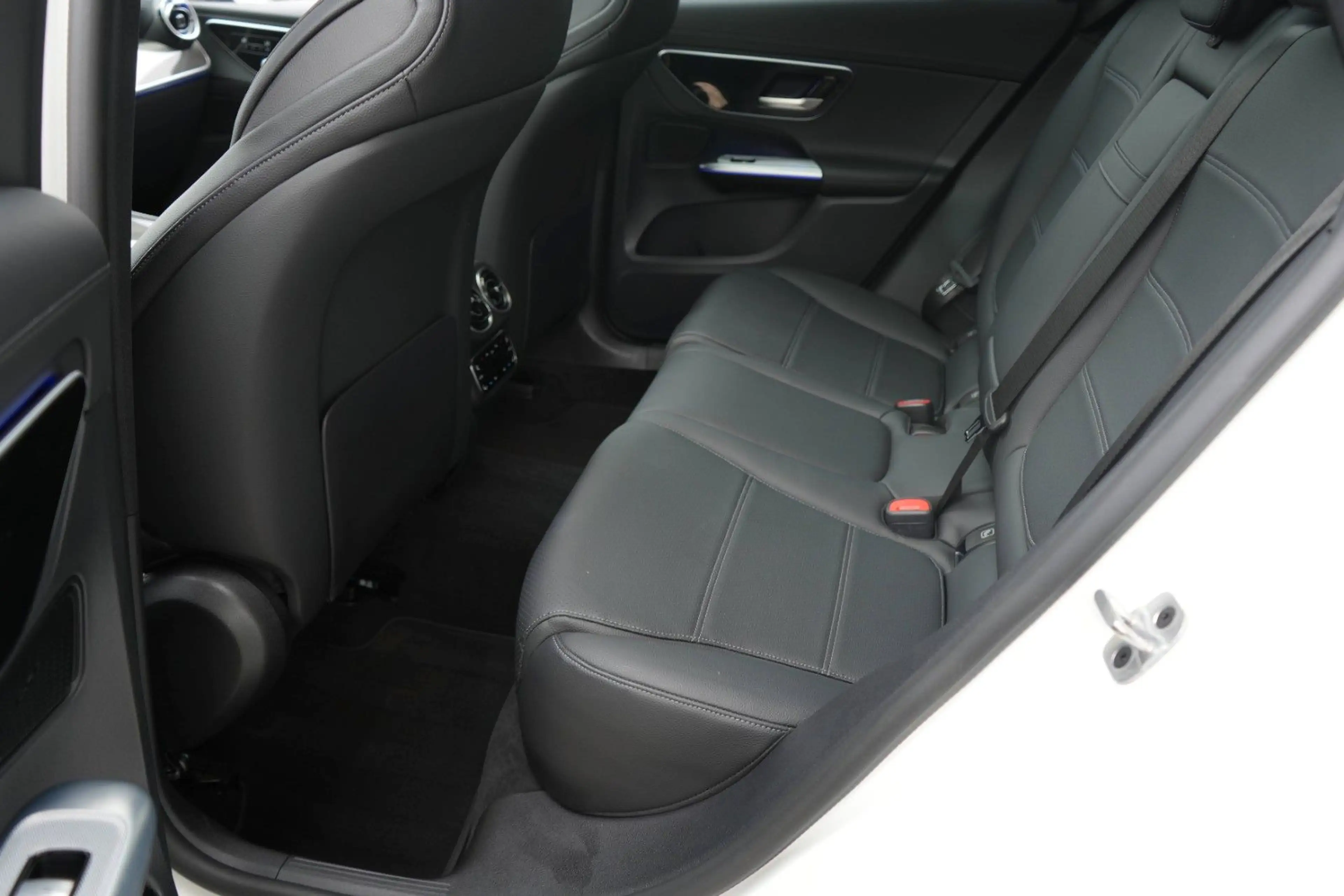Mercedes-Benz GLC 220 d 4Matic AMG-LINE PERMIUM+|PANO|AIRMATIC — photo 15