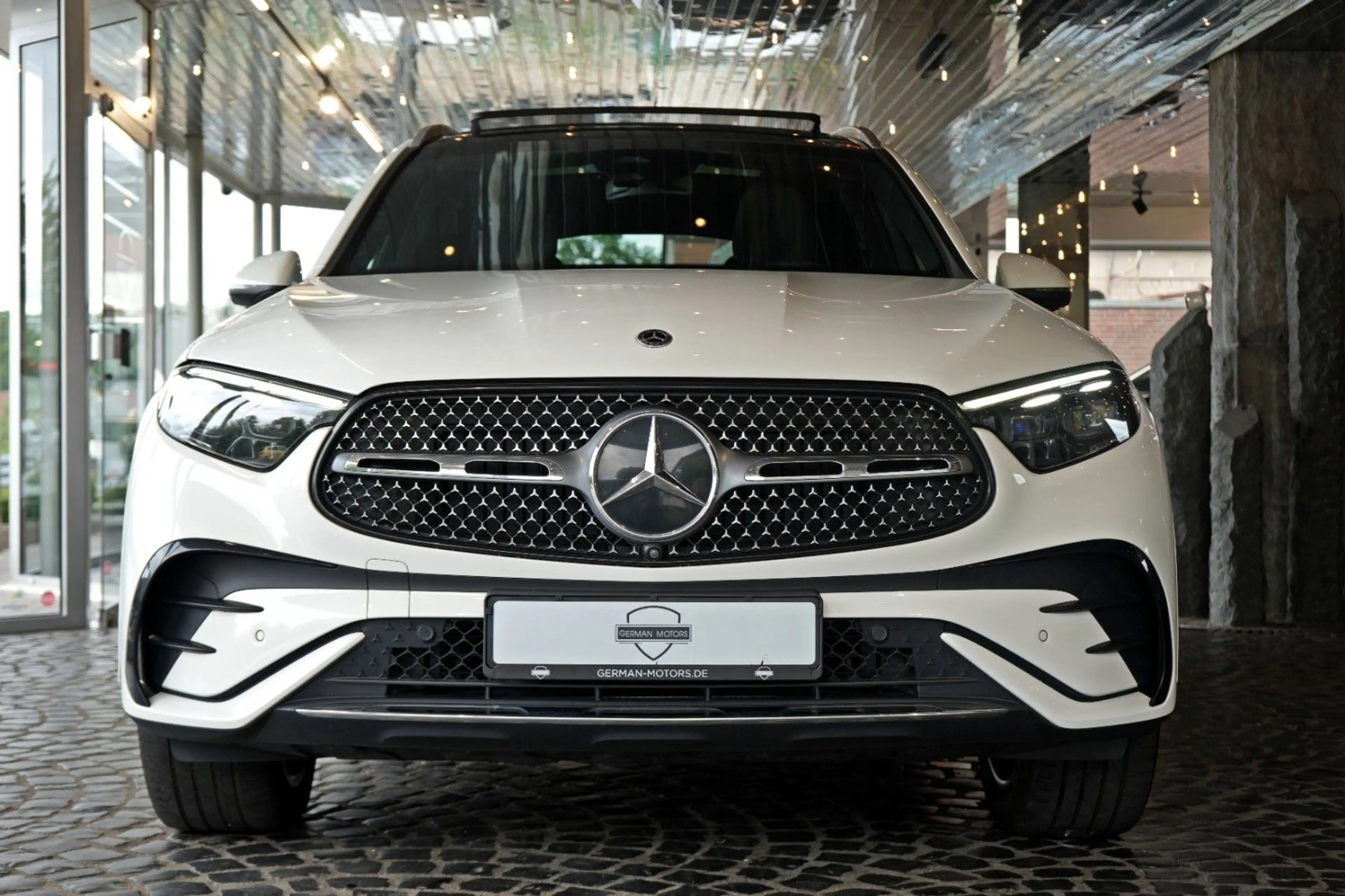Mercedes-Benz GLC 220 d 4Matic AMG-LINE PERMIUM+|PANO|AIRMATIC — photo 10